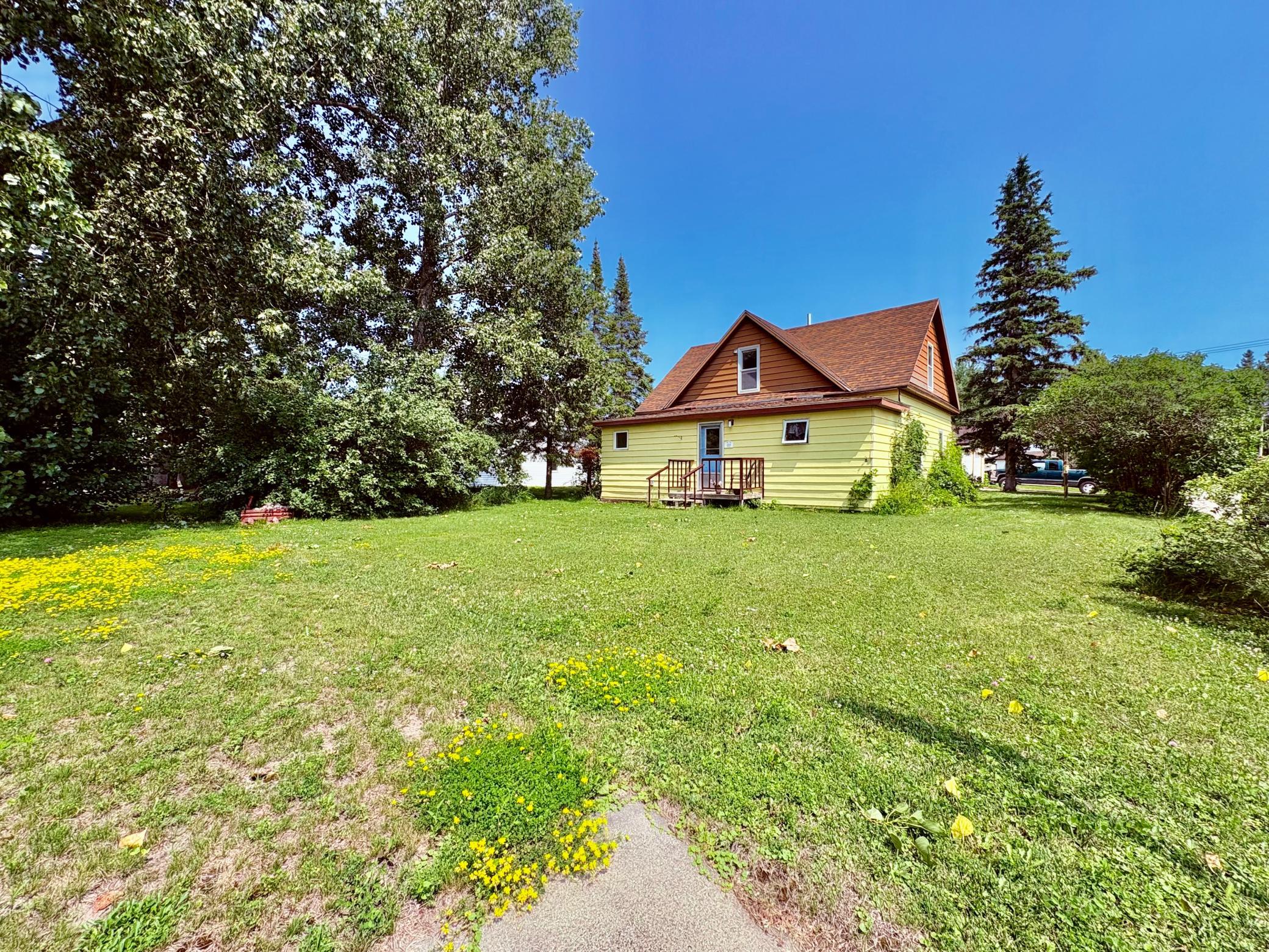 122 2nd Avenue Se Property Photo 2