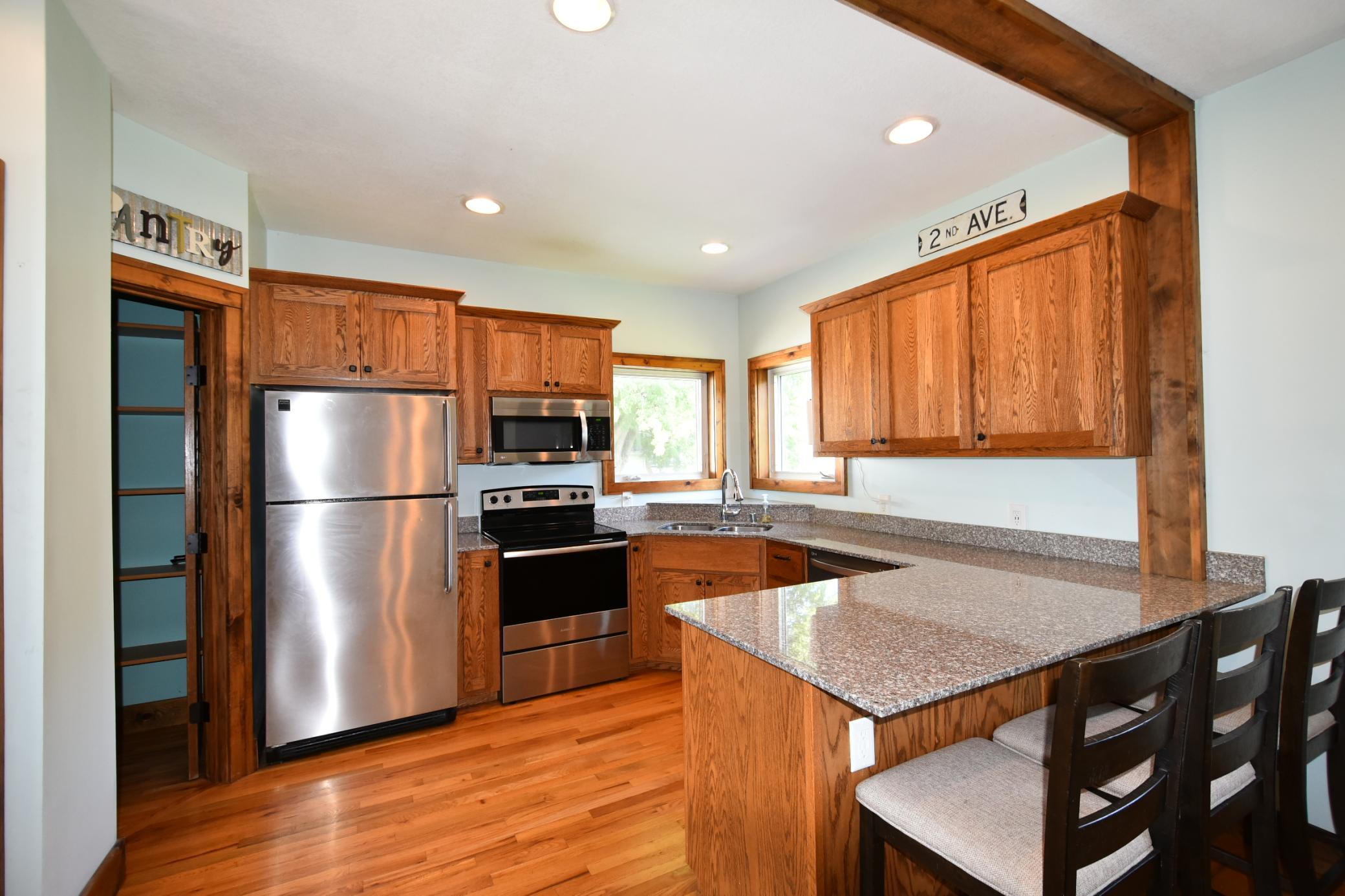 342 2nd Avenue Property Photo 7