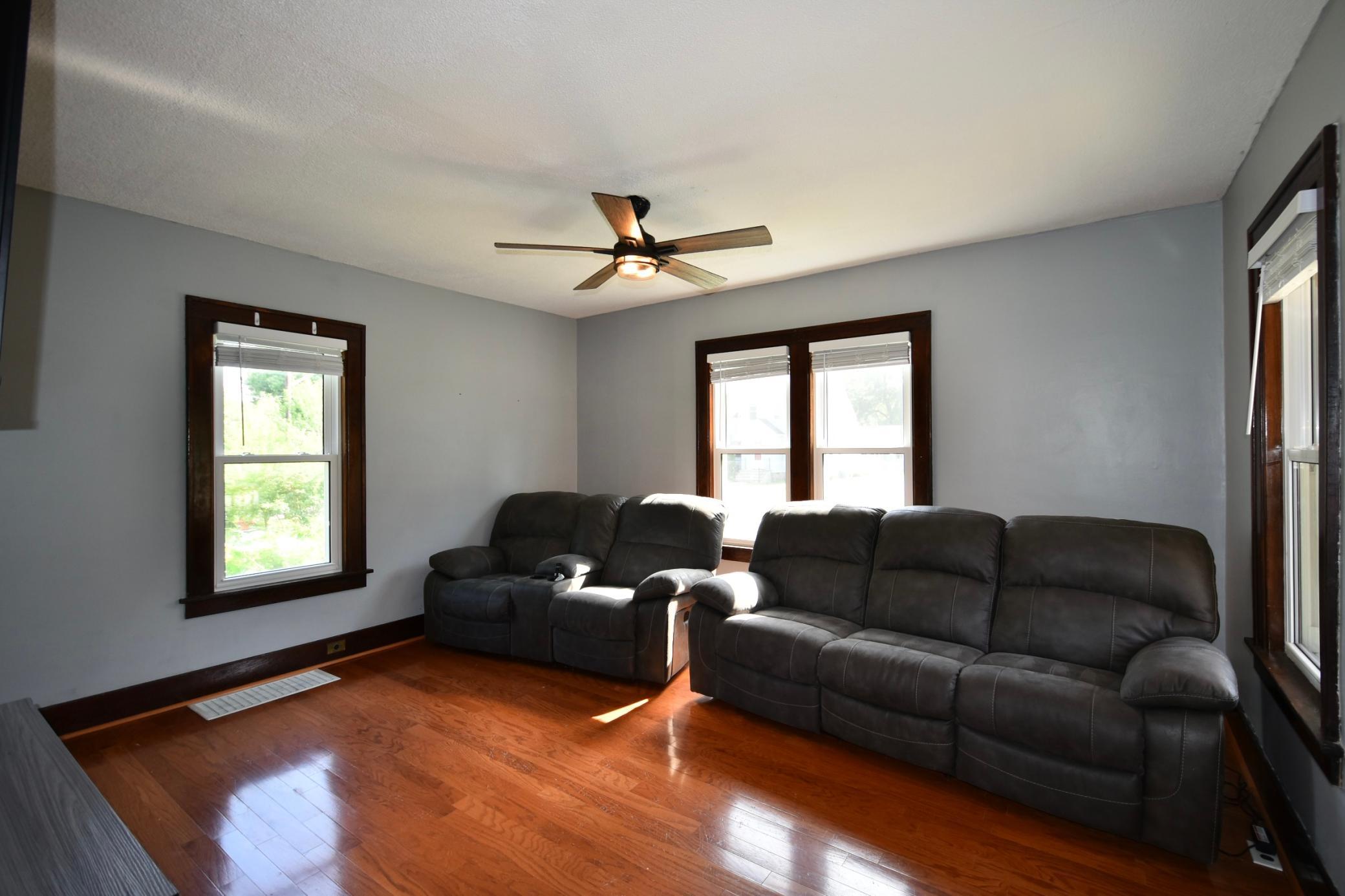 342 2nd Avenue Property Photo 15
