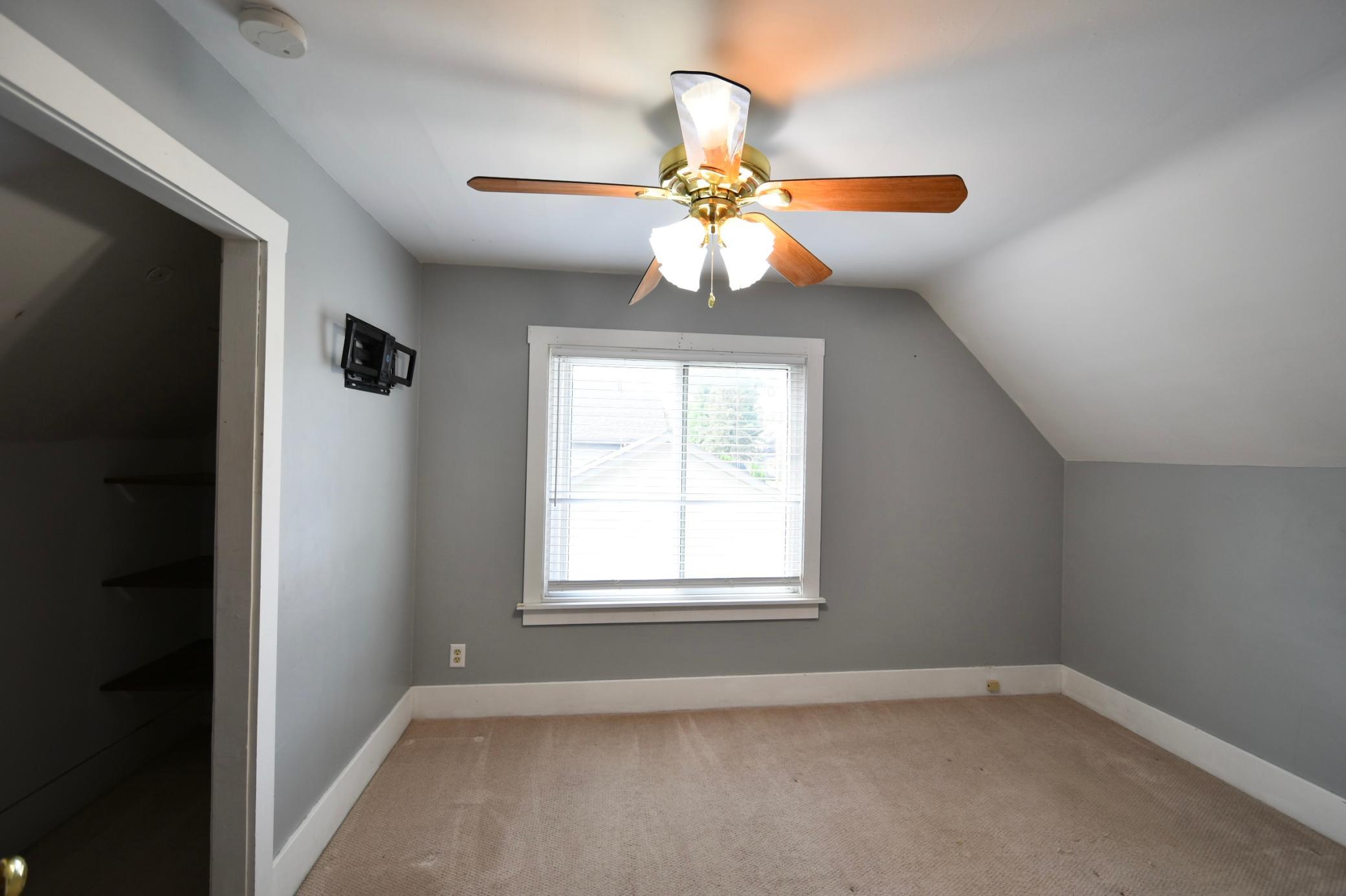 342 2nd Avenue Property Photo 18
