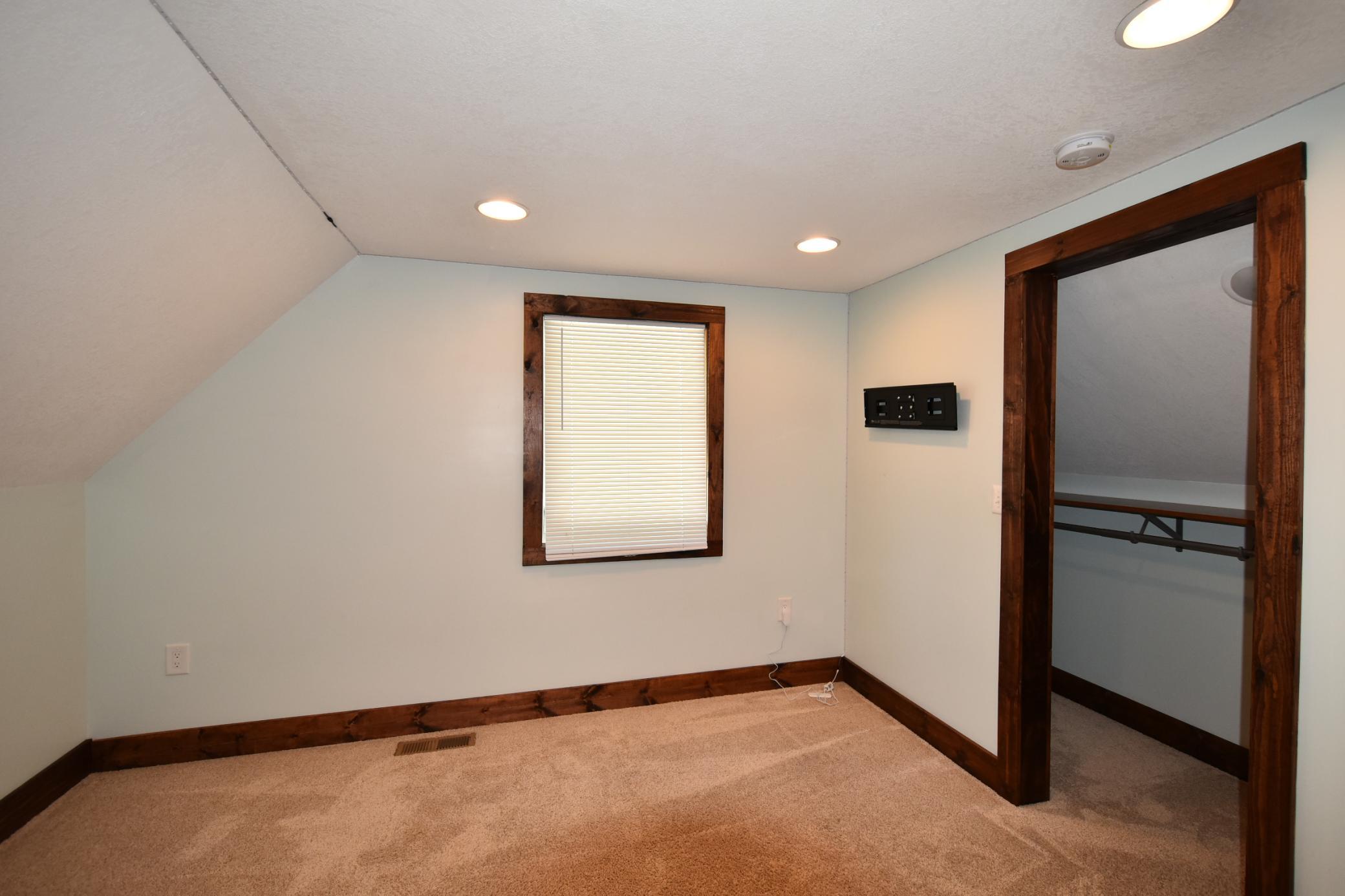 342 2nd Avenue Property Photo 23