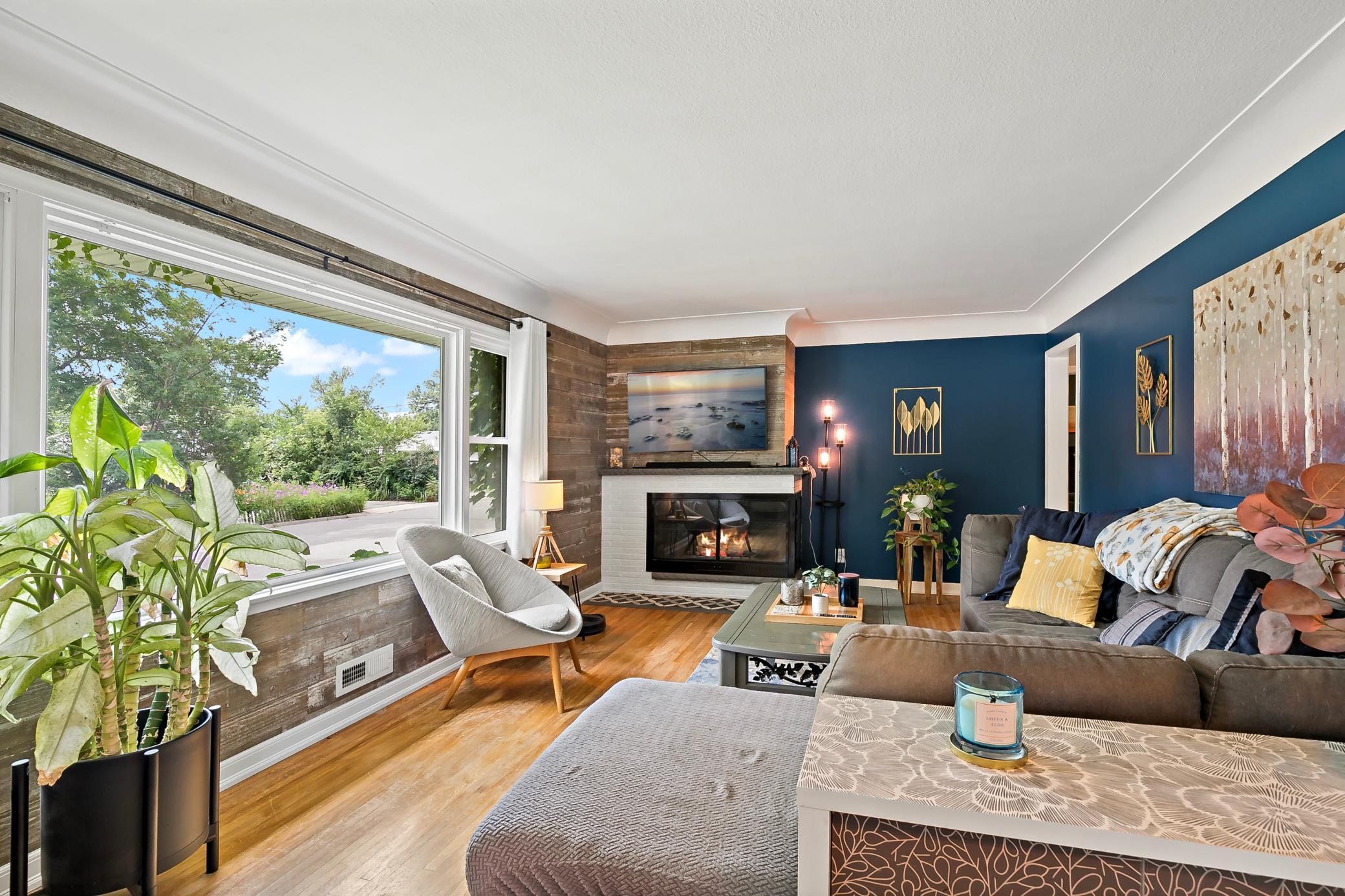 7144 Harriet Avenue Property Photo 1