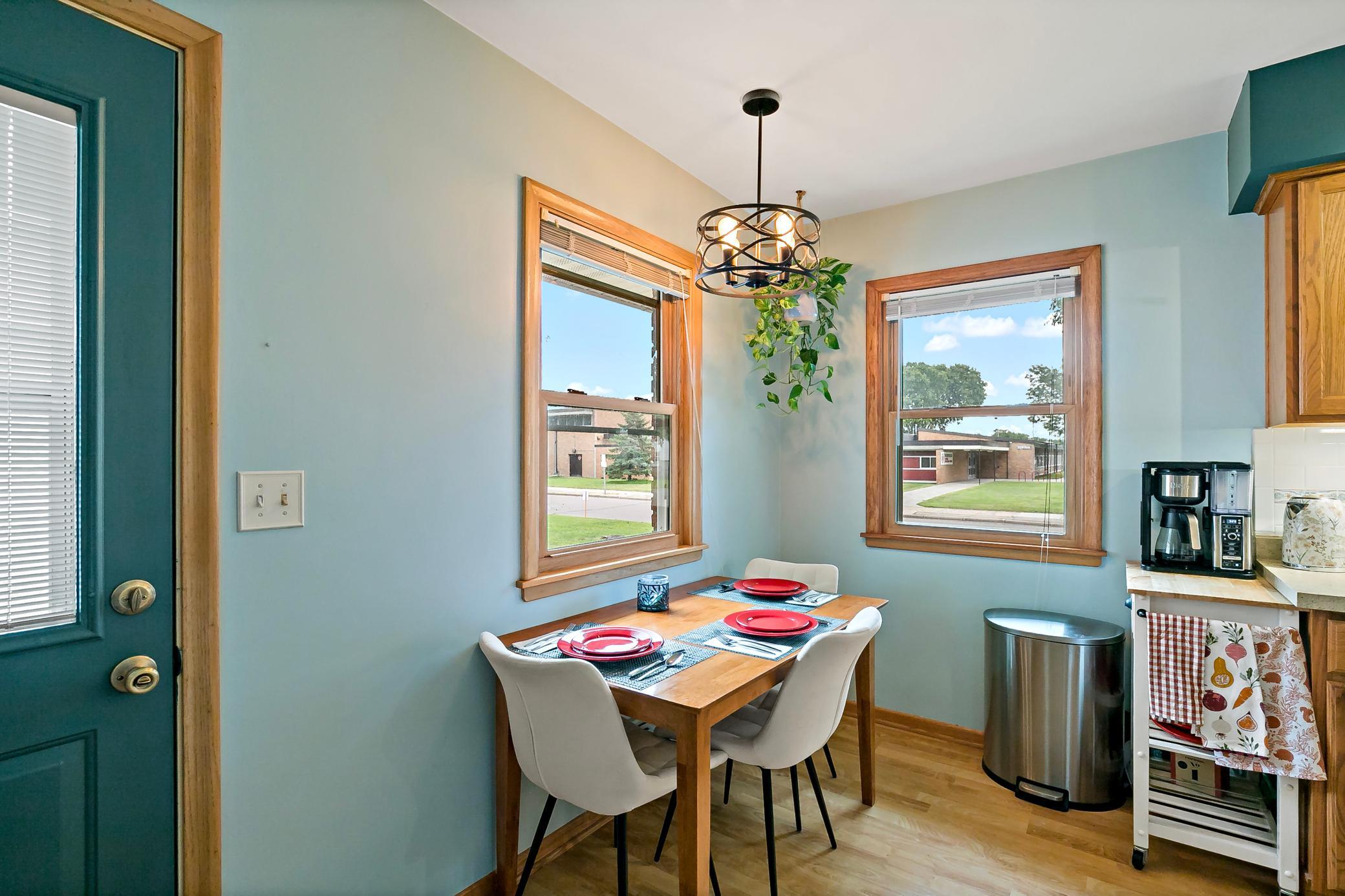 7144 Harriet Avenue Property Photo 14