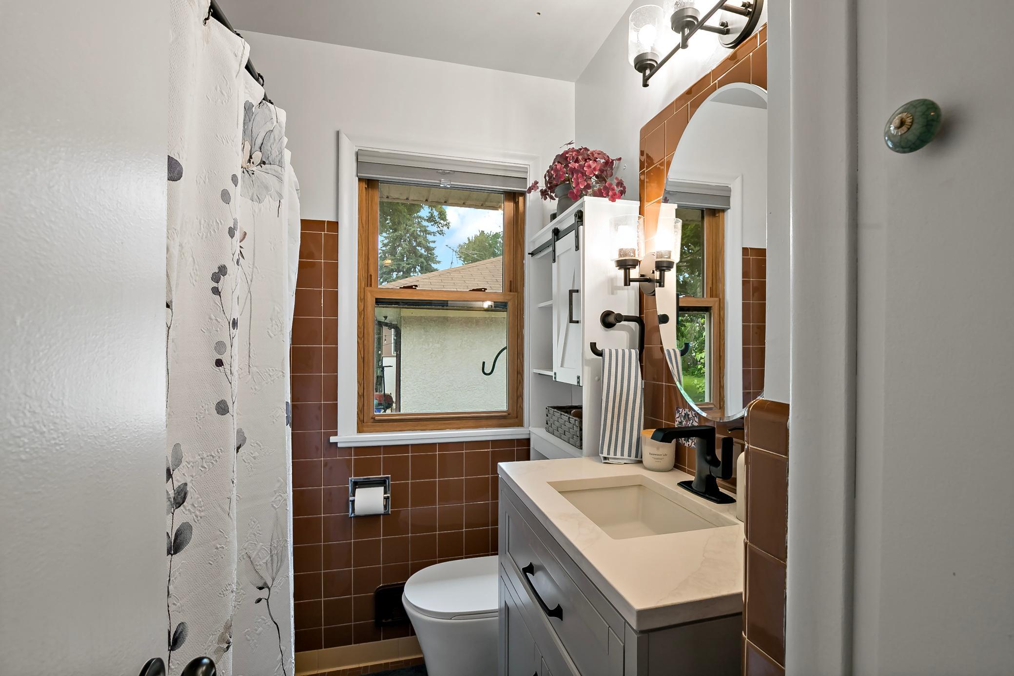 7144 Harriet Avenue Property Photo 21