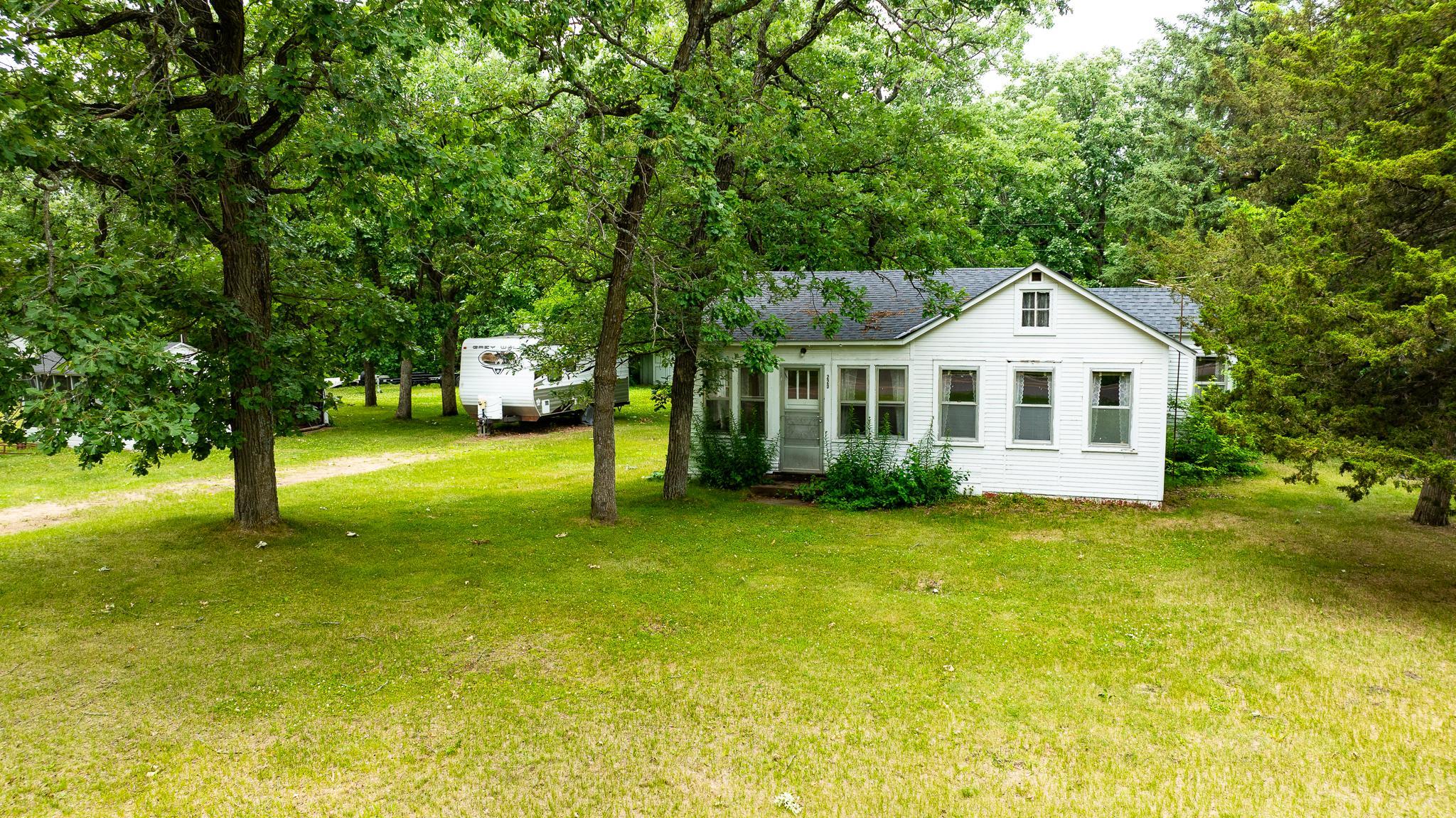 220 Euclid Avenue Property Photo 1