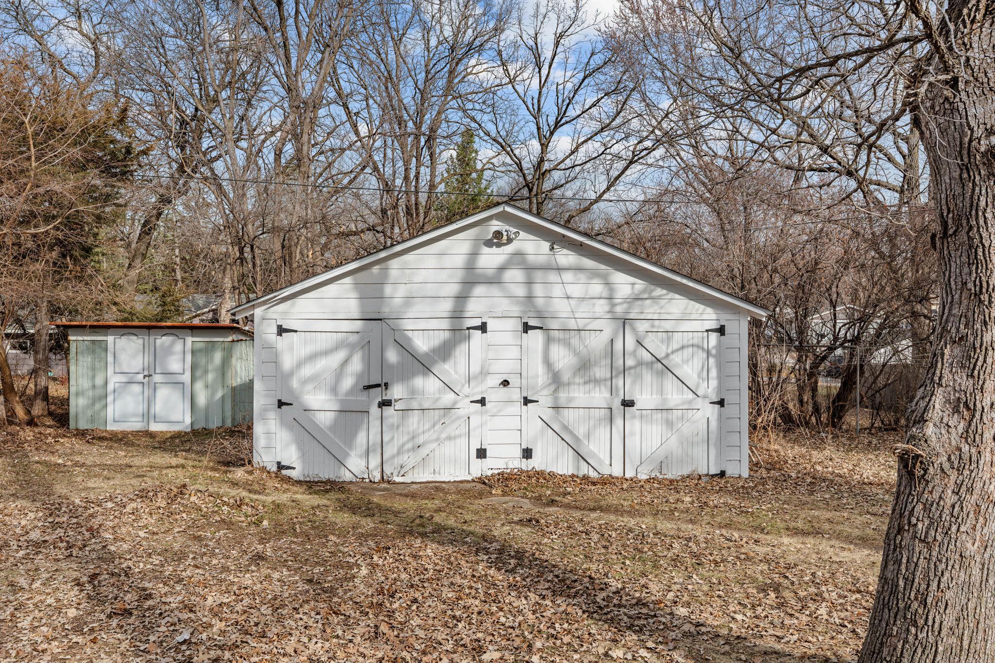 220 Euclid Avenue Property Photo 17