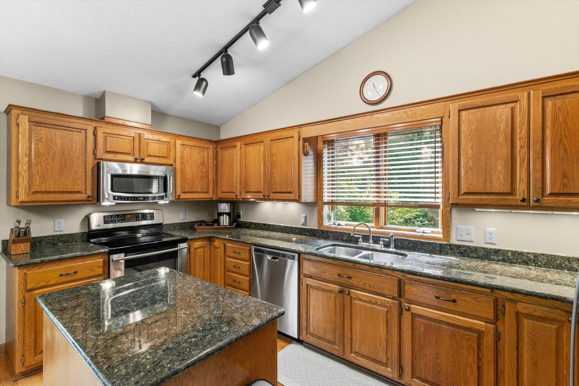 1240 Bucher Avenue Property Photo 10