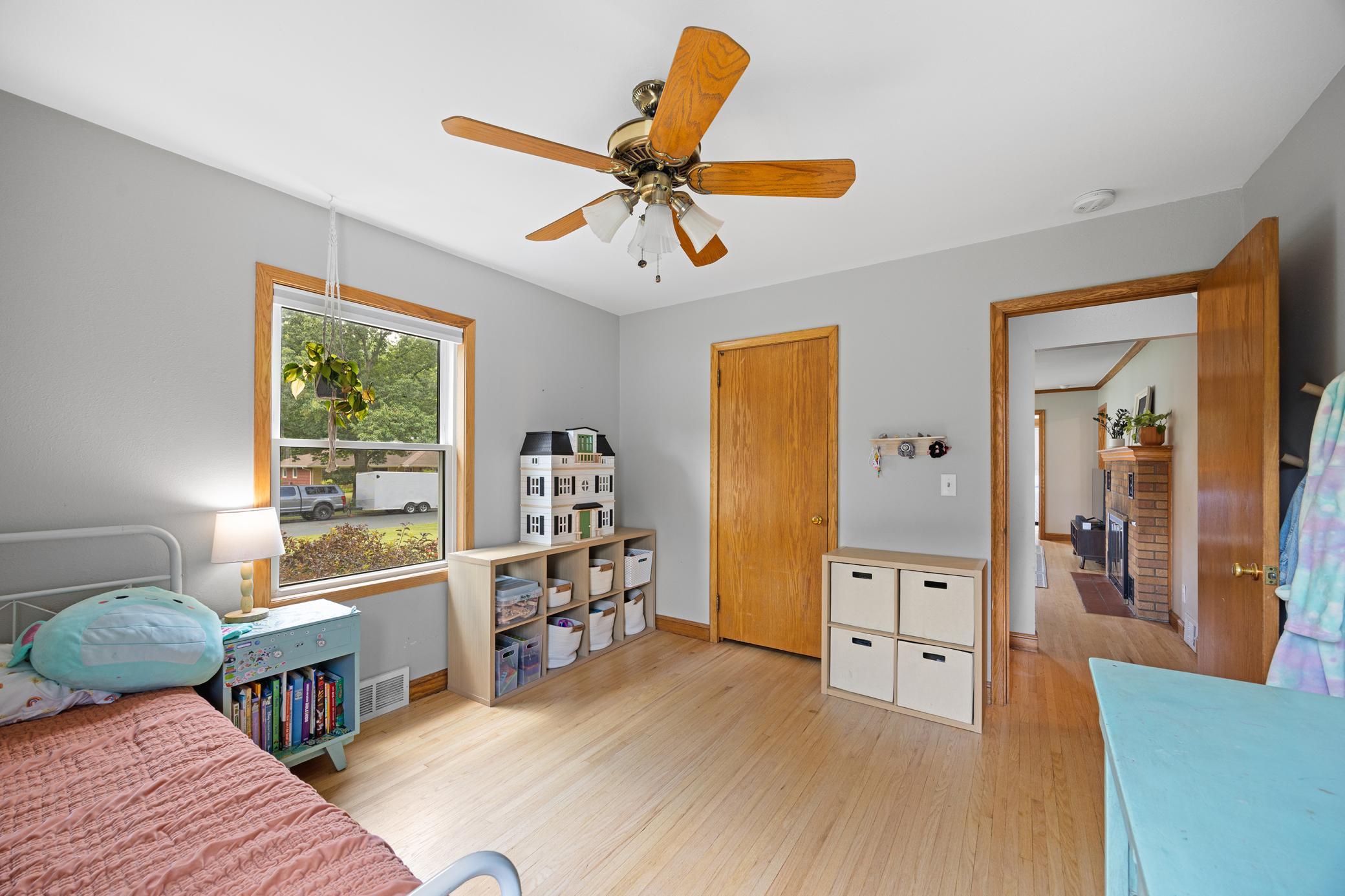 891 Edgewater Avenue Property Photo 9