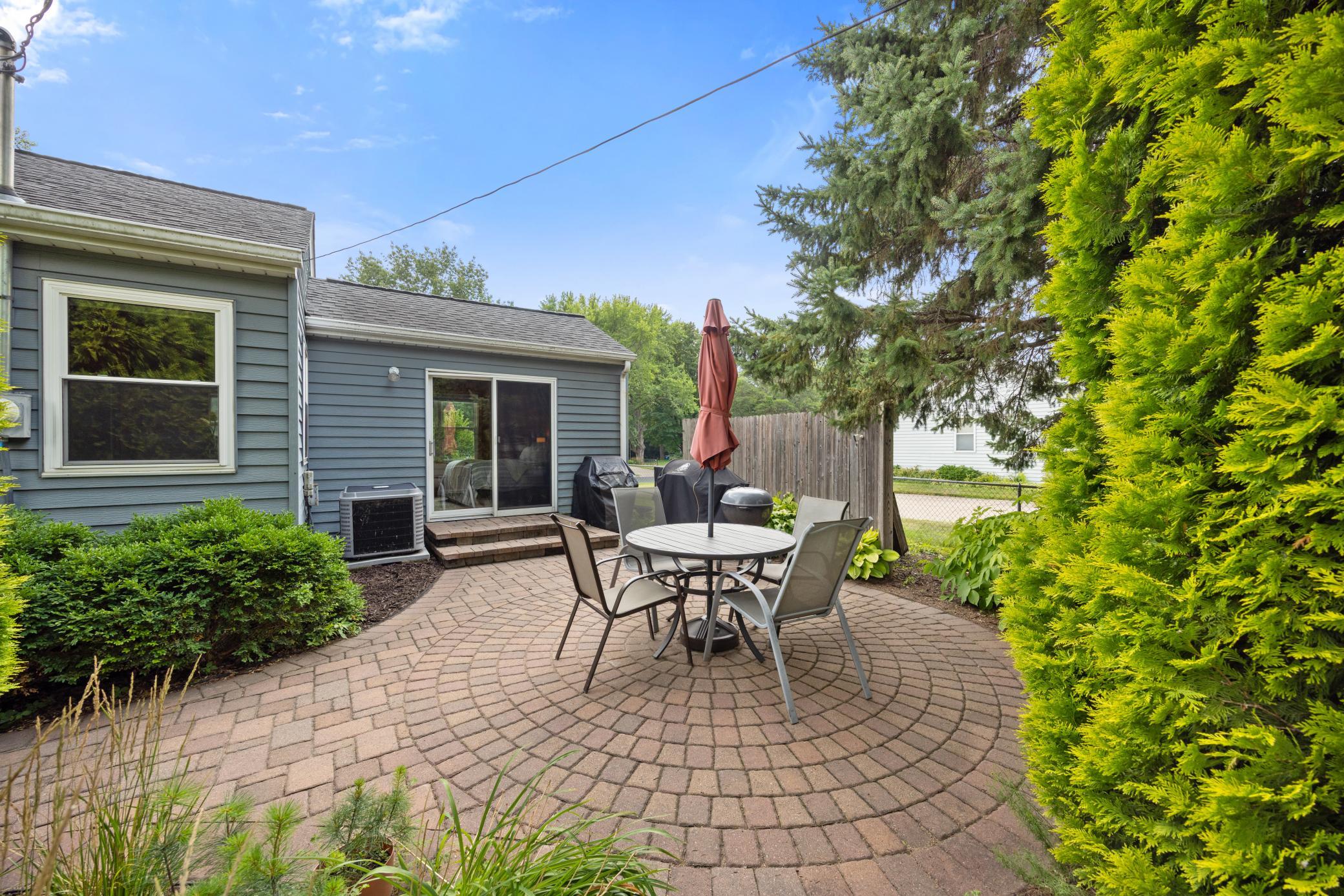 891 Edgewater Avenue Property Photo 17