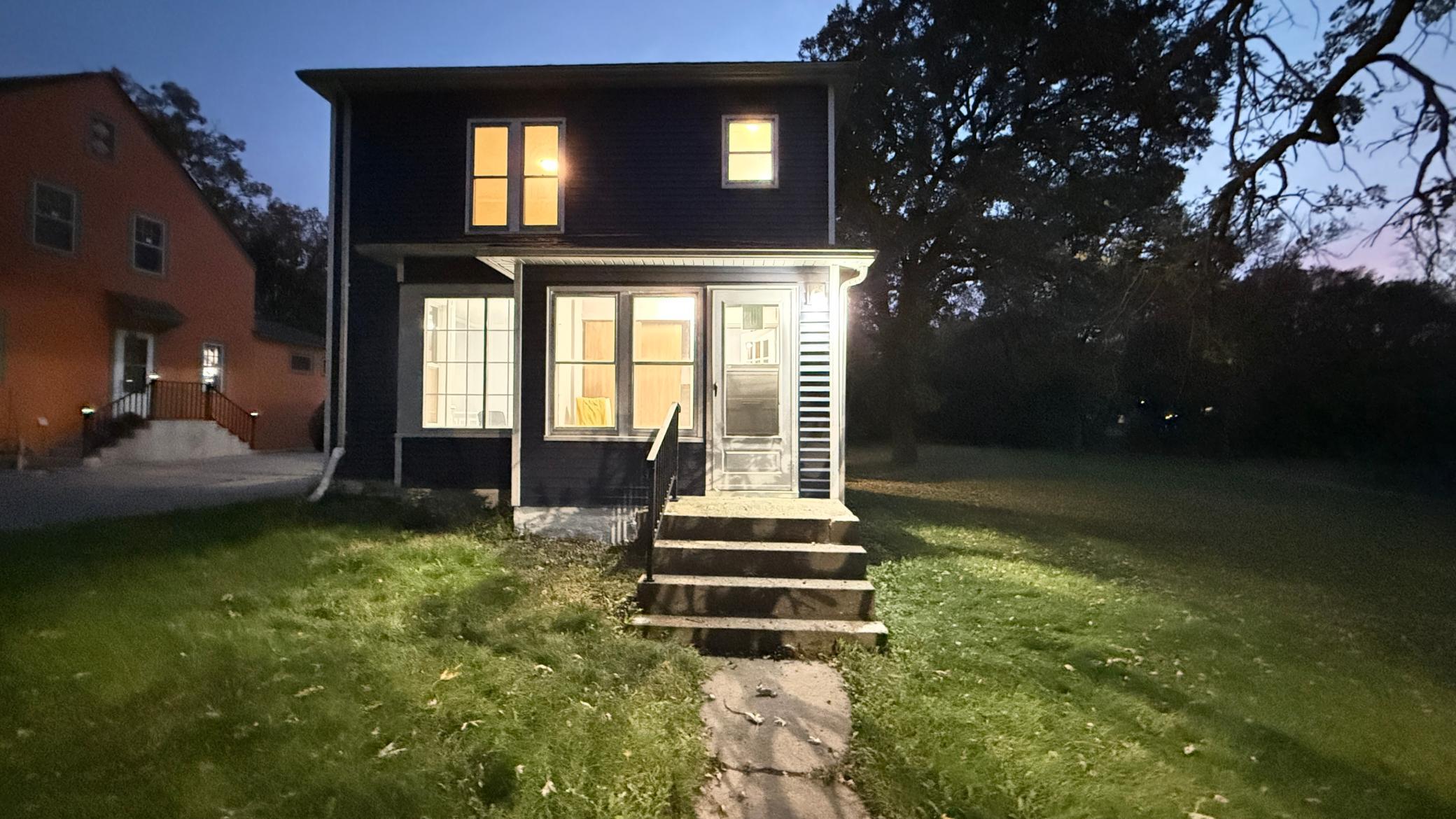 143 Washington Street Property Photo 1