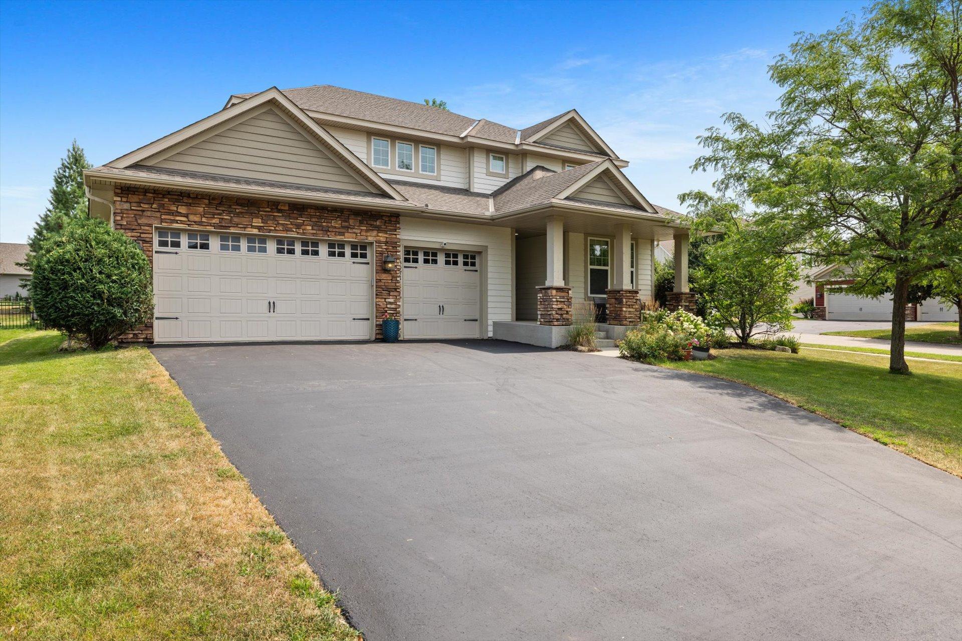 3471 Ridgestone Circle Property Photo 8
