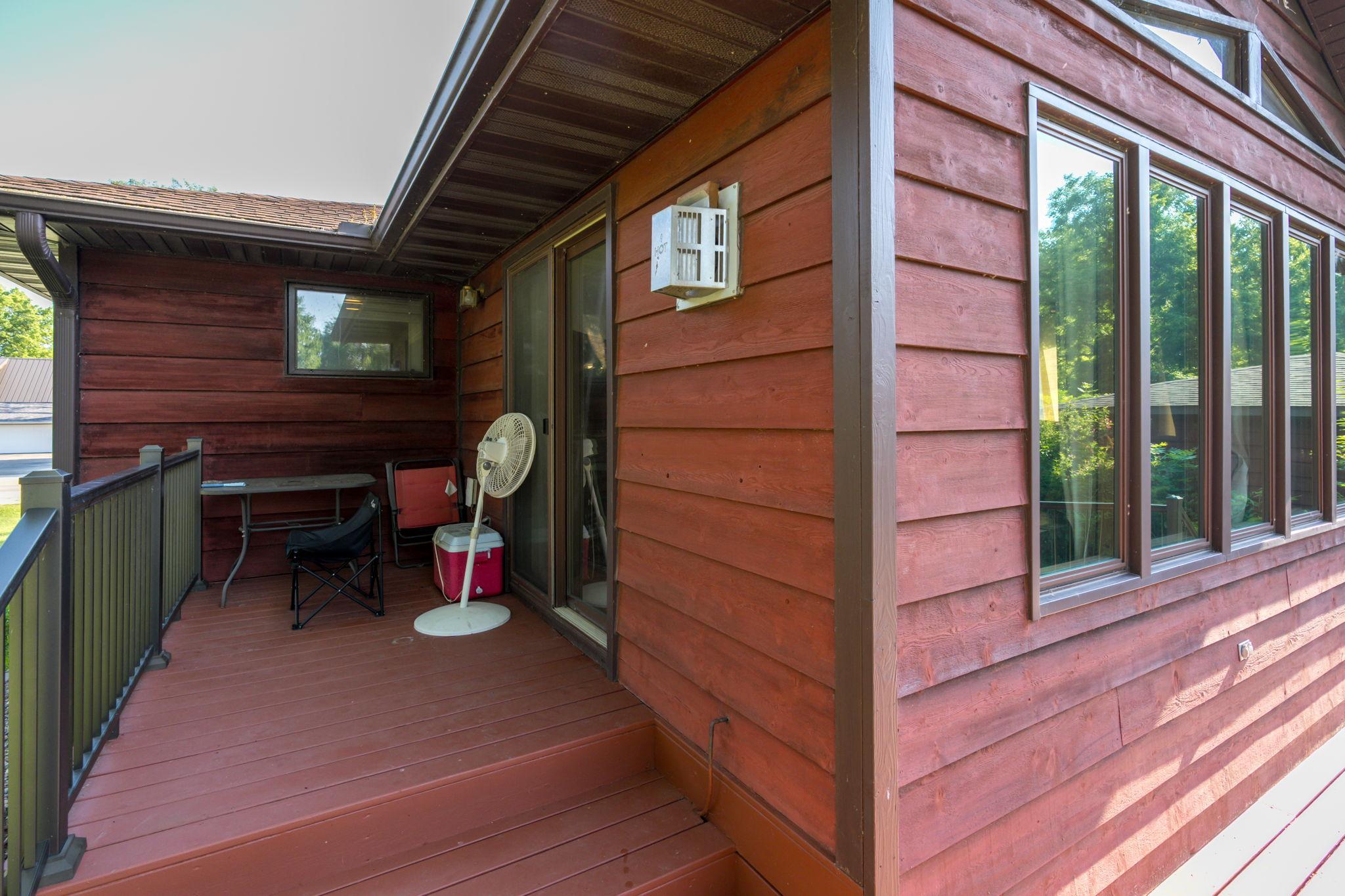 210 Walnut Avenue Property Photo 37