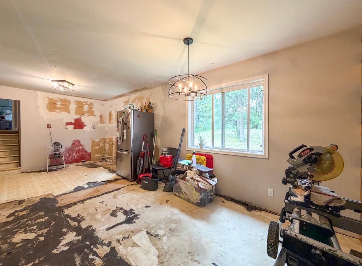 42869 County 2 Property Photo 10