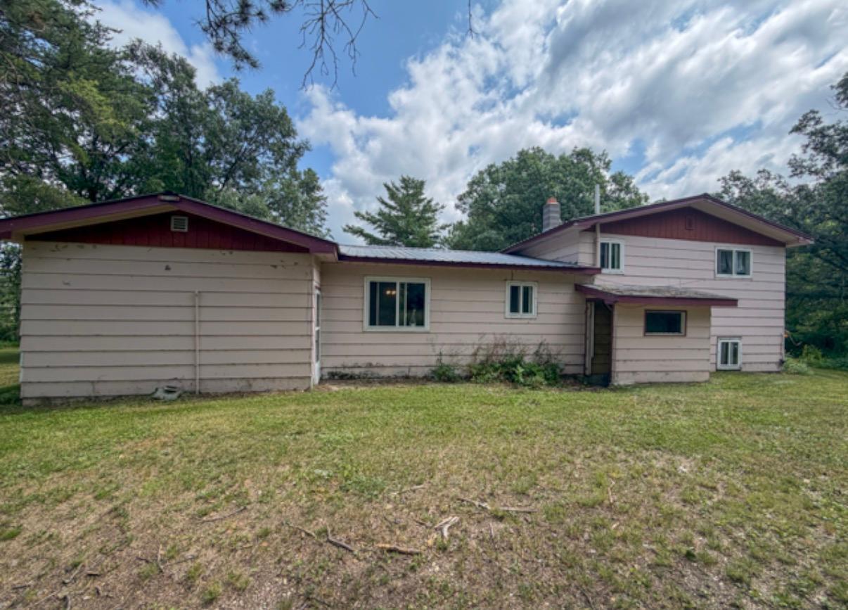 42869 County 2 Property Photo 20
