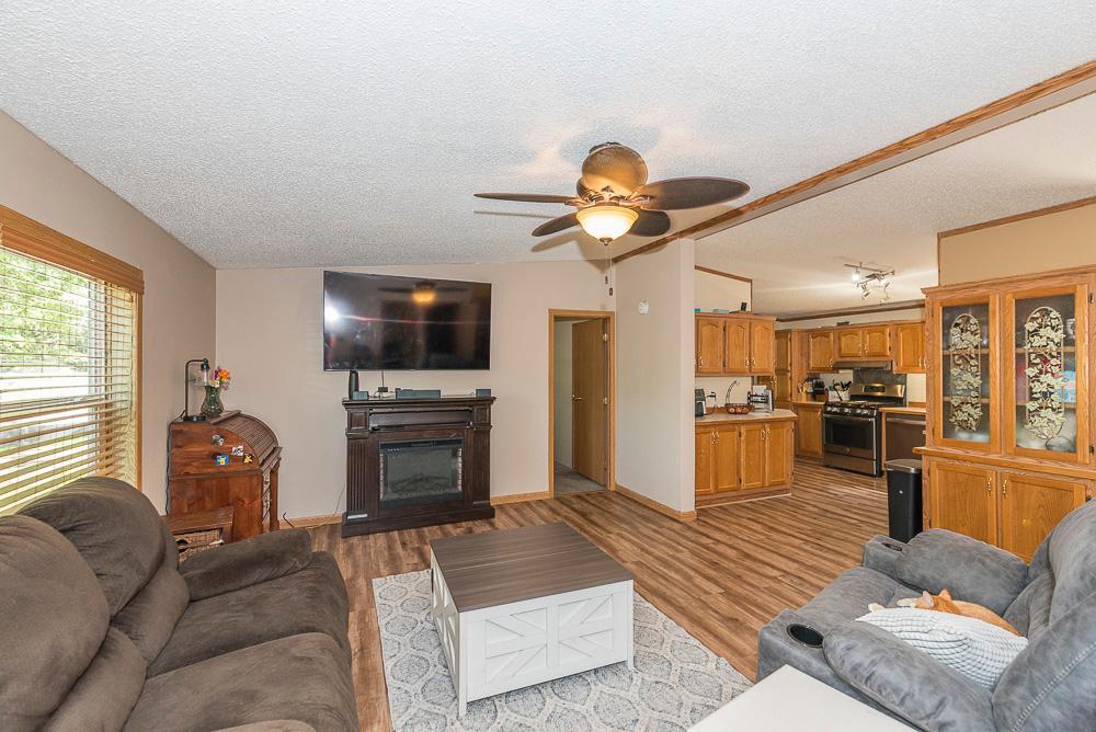 14060 Inglewood Drive Property Photo 7