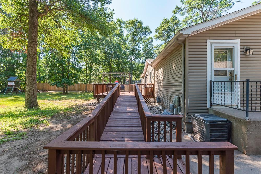 14060 Inglewood Drive Property Photo 26