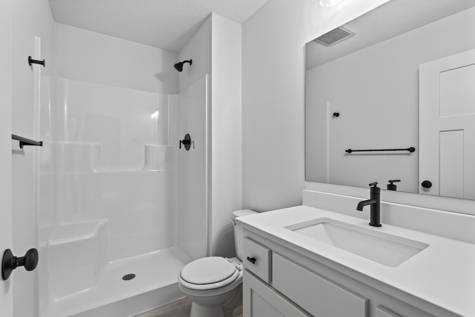 10717 Lincoln Street Ne Property Photo 17