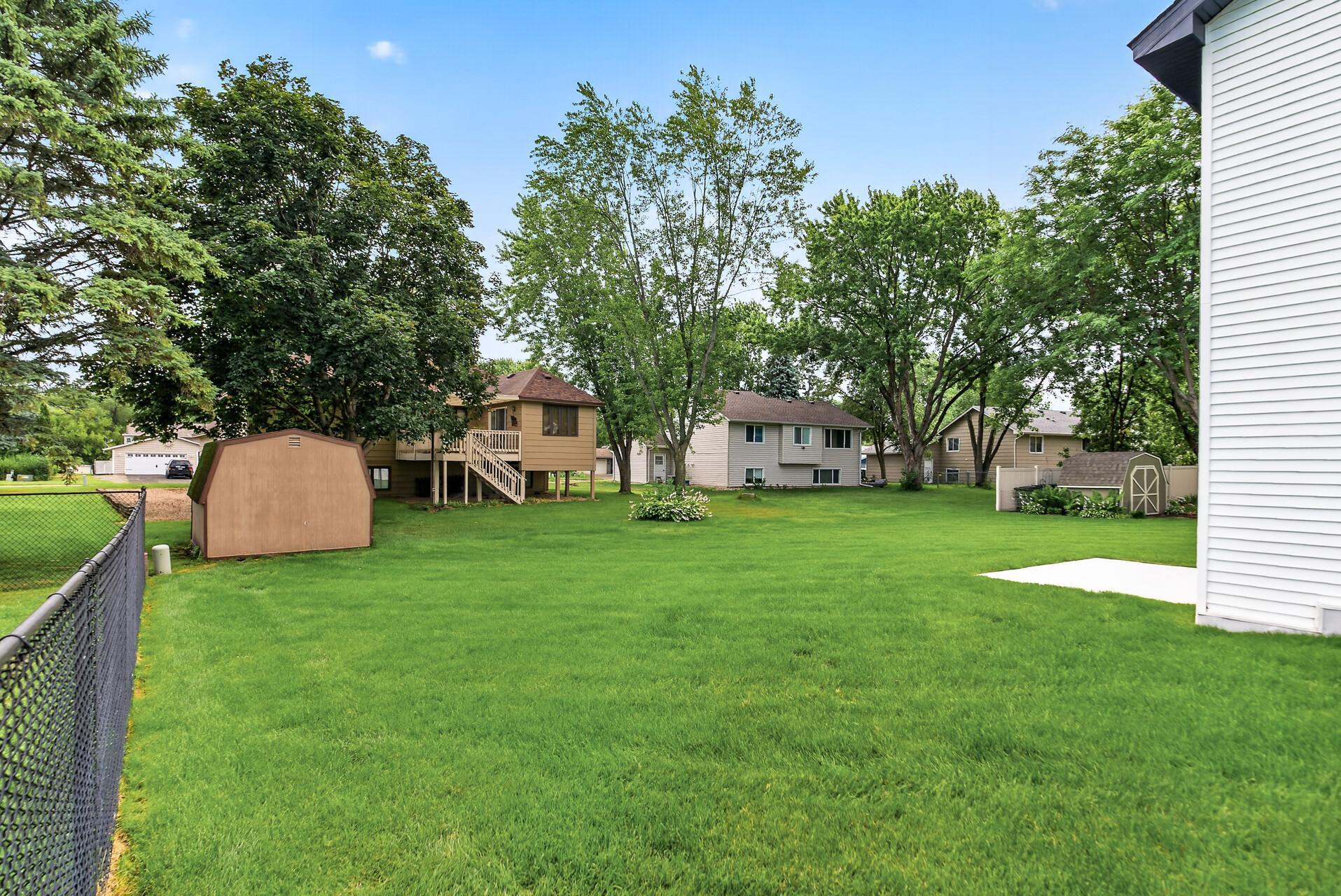 10717 Lincoln Street Ne Property Photo 26