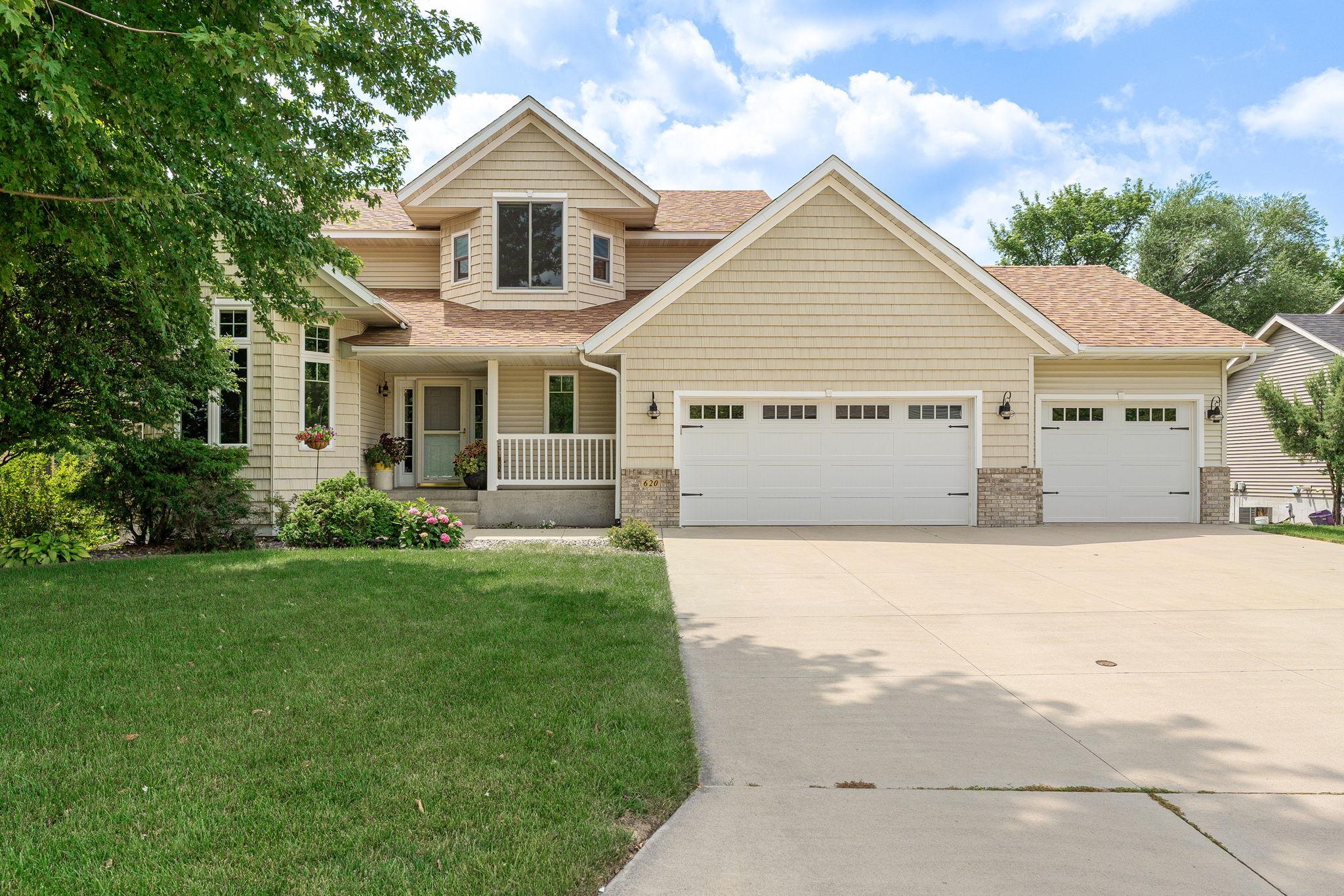620 Countryview Avenue Property Photo 1