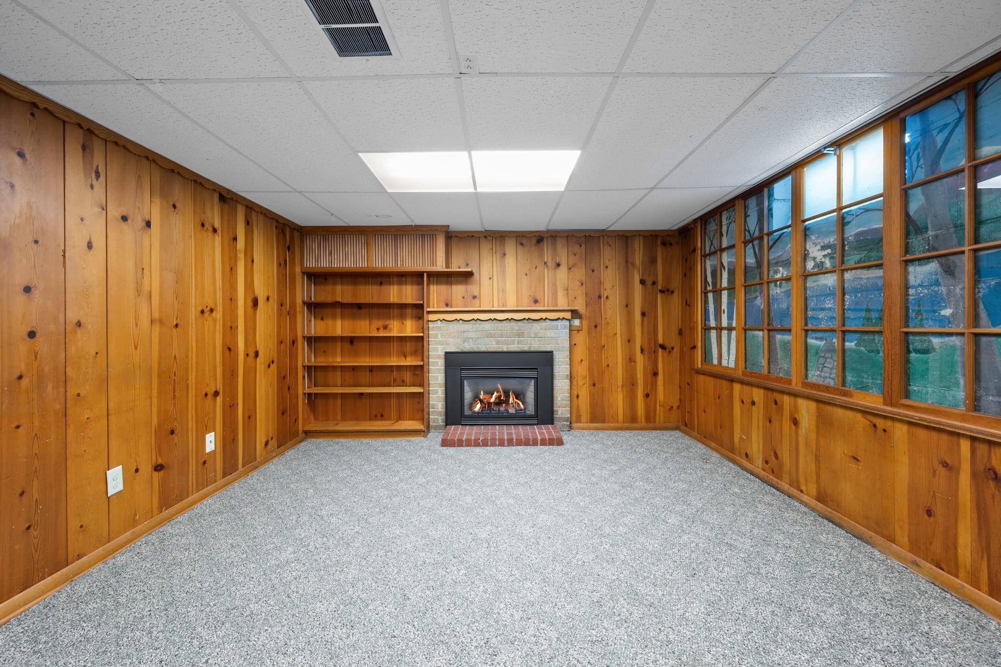 4366 Thomas Avenue N Property Photo 33