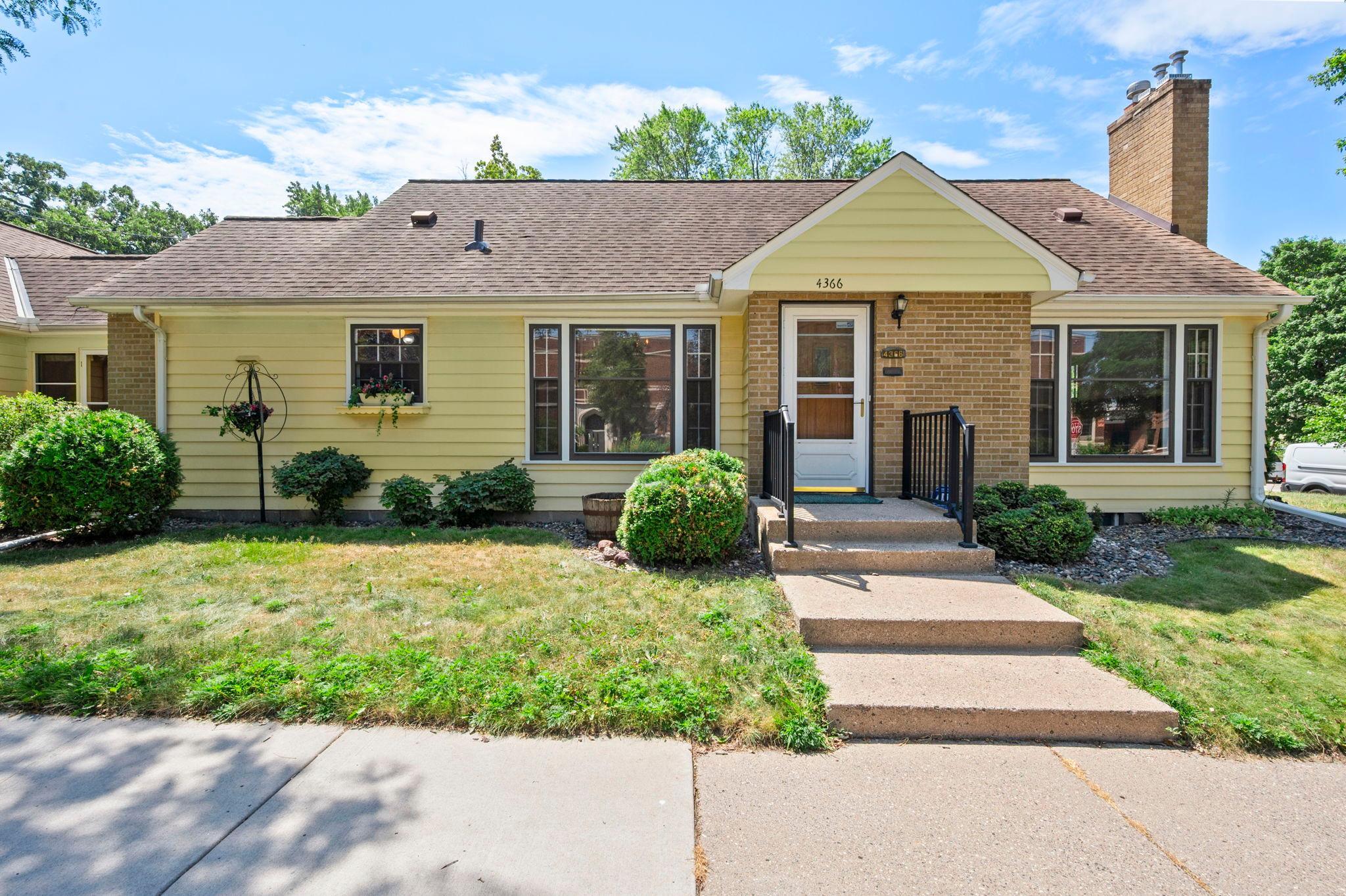 4366 Thomas Avenue N Property Photo 47