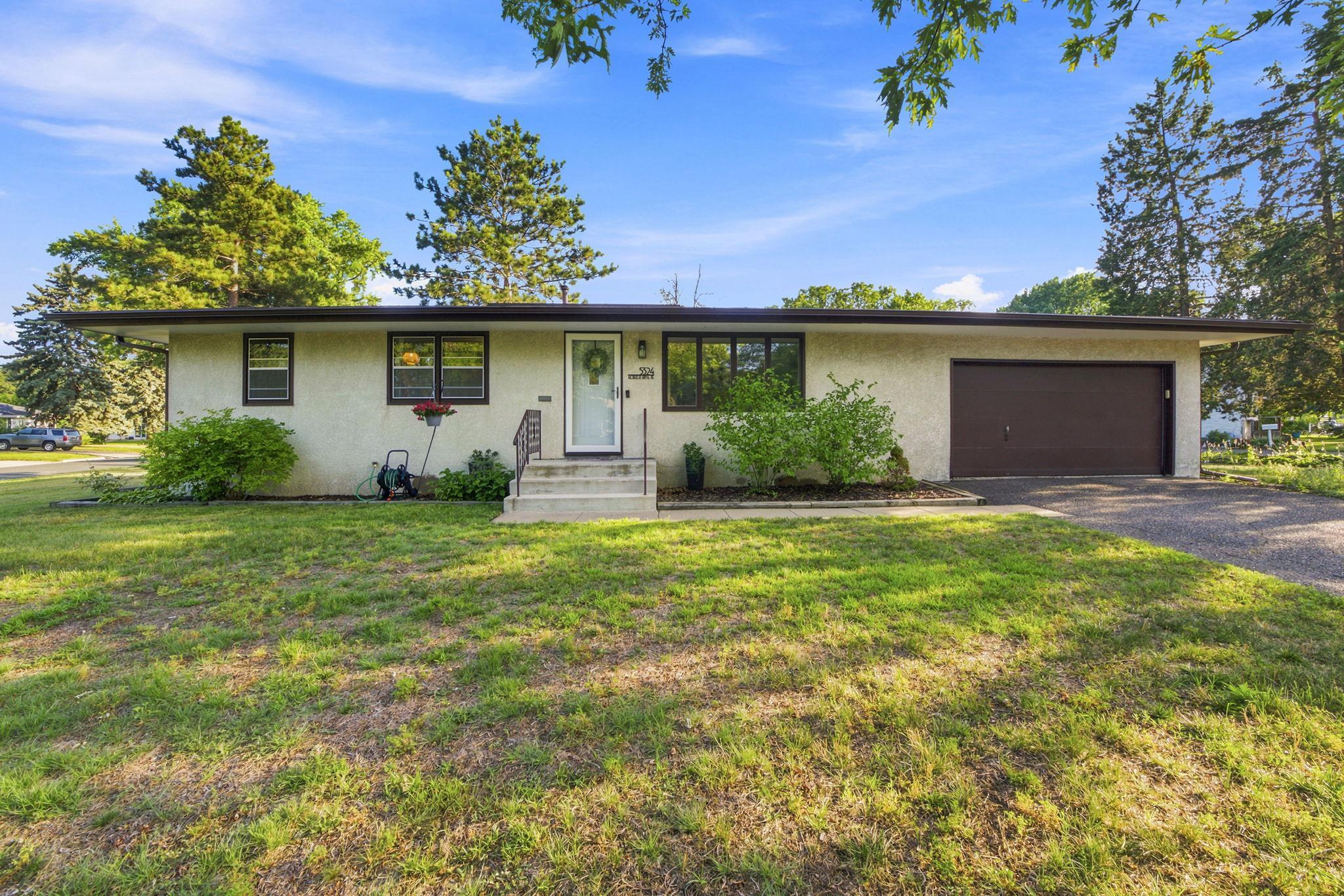 5324 Horizon Drive NE Property Photo 1