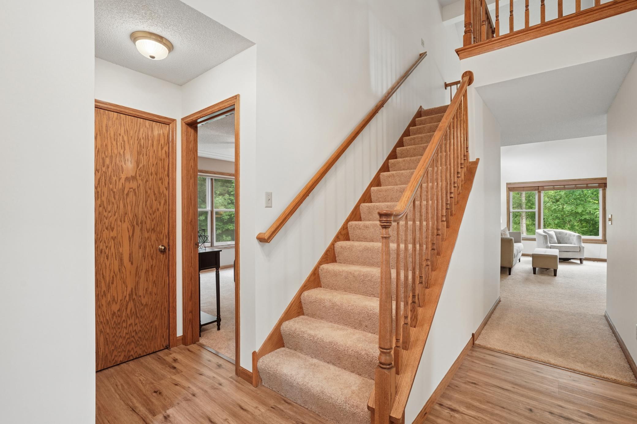 885 Katydid Lane Ne Property Photo 12
