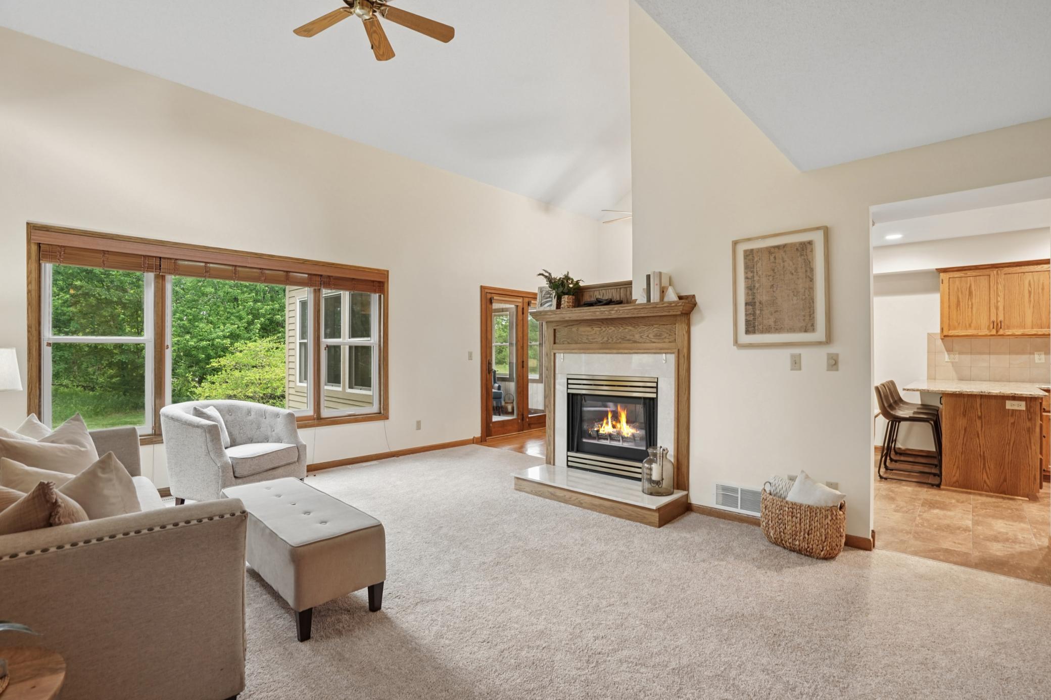 885 Katydid Lane Ne Property Photo 14