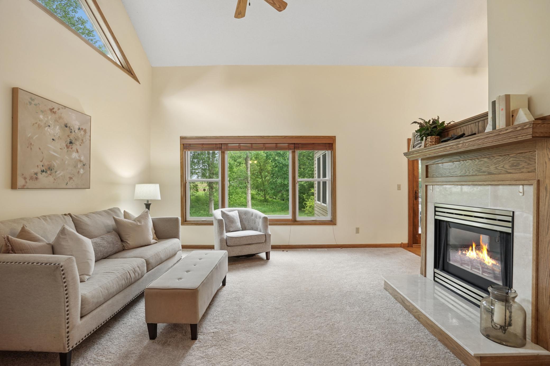 885 Katydid Lane Ne Property Photo 15