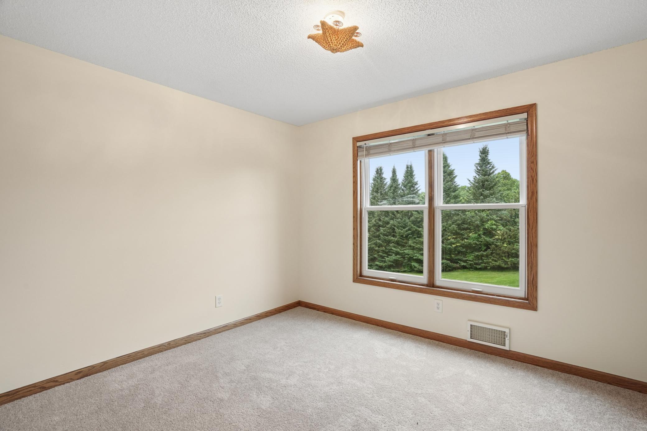 885 Katydid Lane Ne Property Photo 40