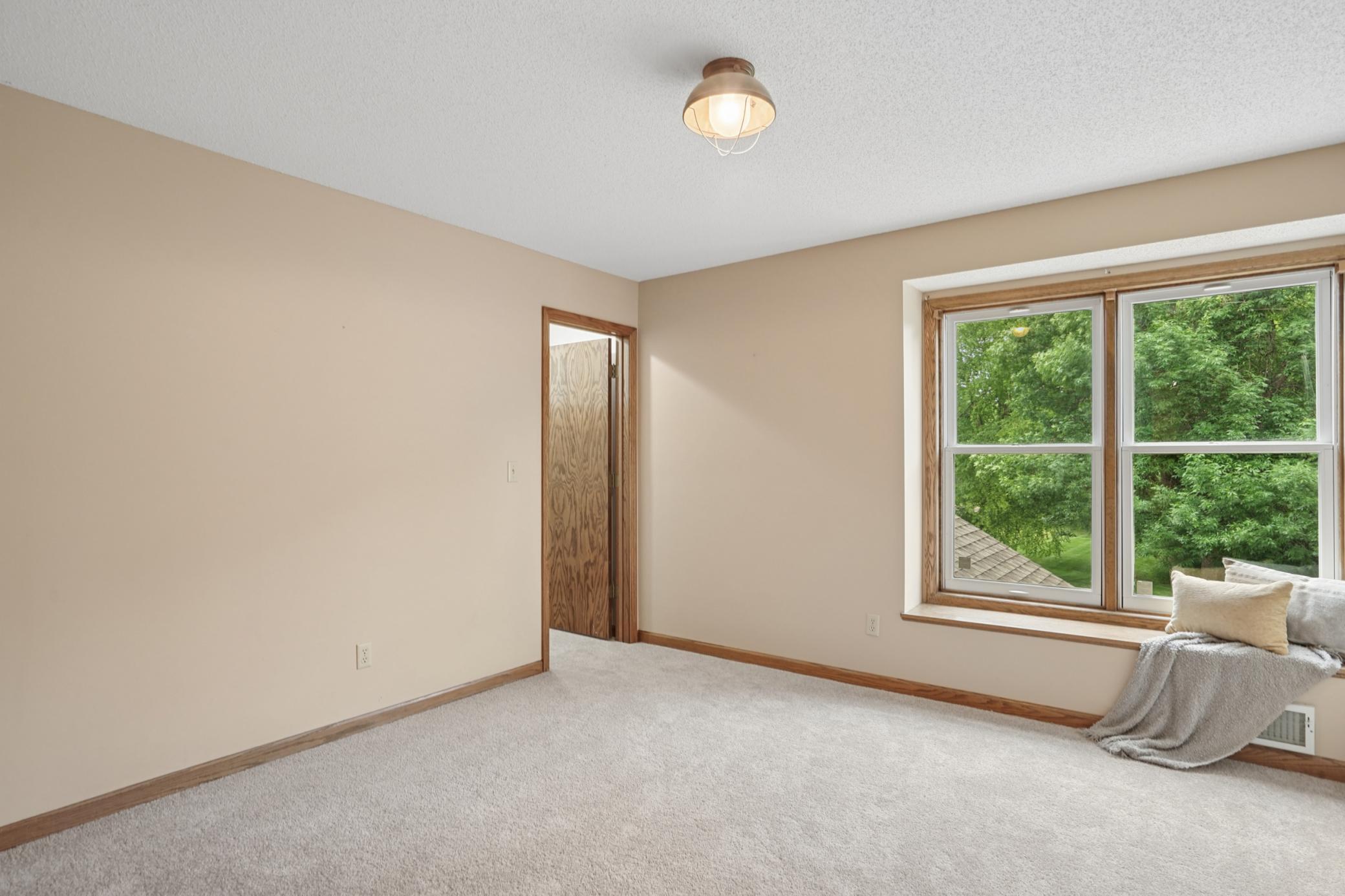 885 Katydid Lane Ne Property Photo 42