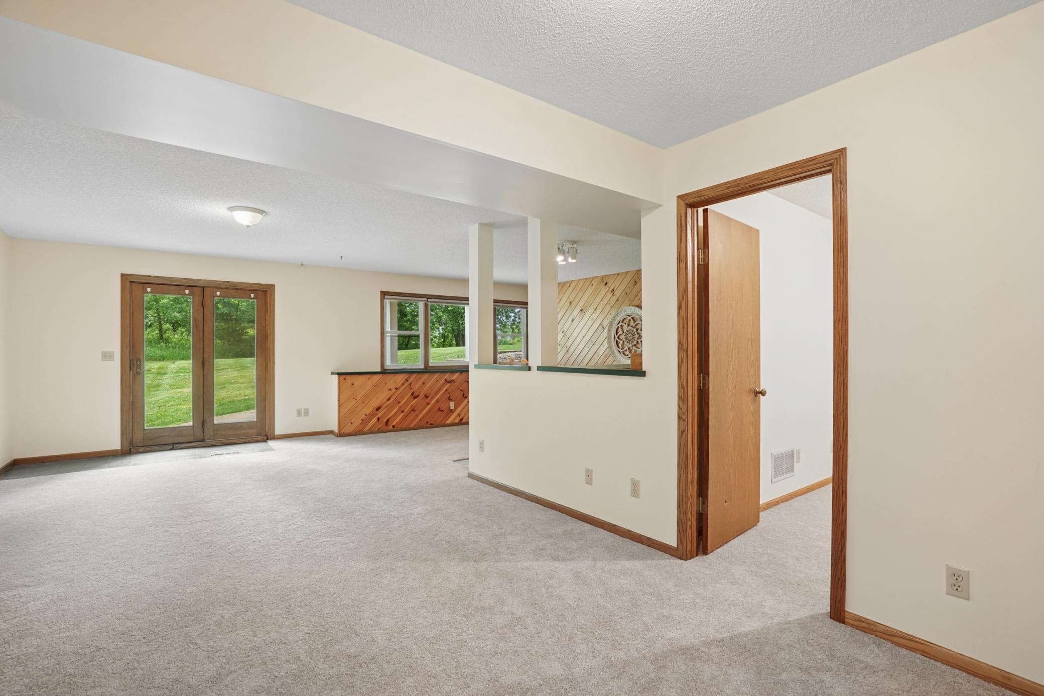 885 Katydid Lane Ne Property Photo 49