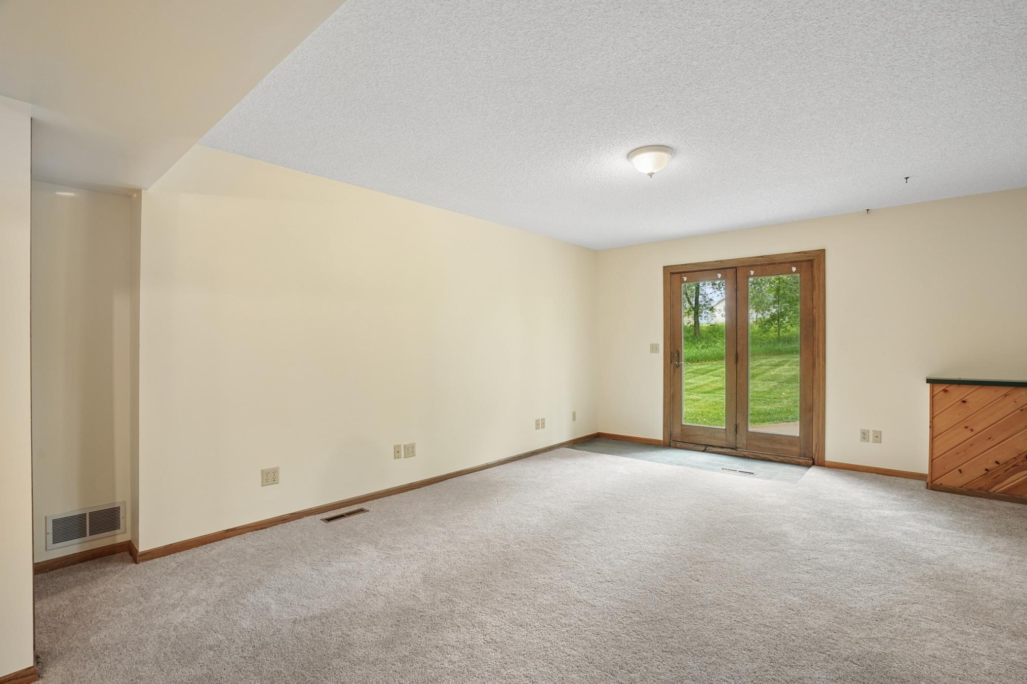 885 Katydid Lane Ne Property Photo 50