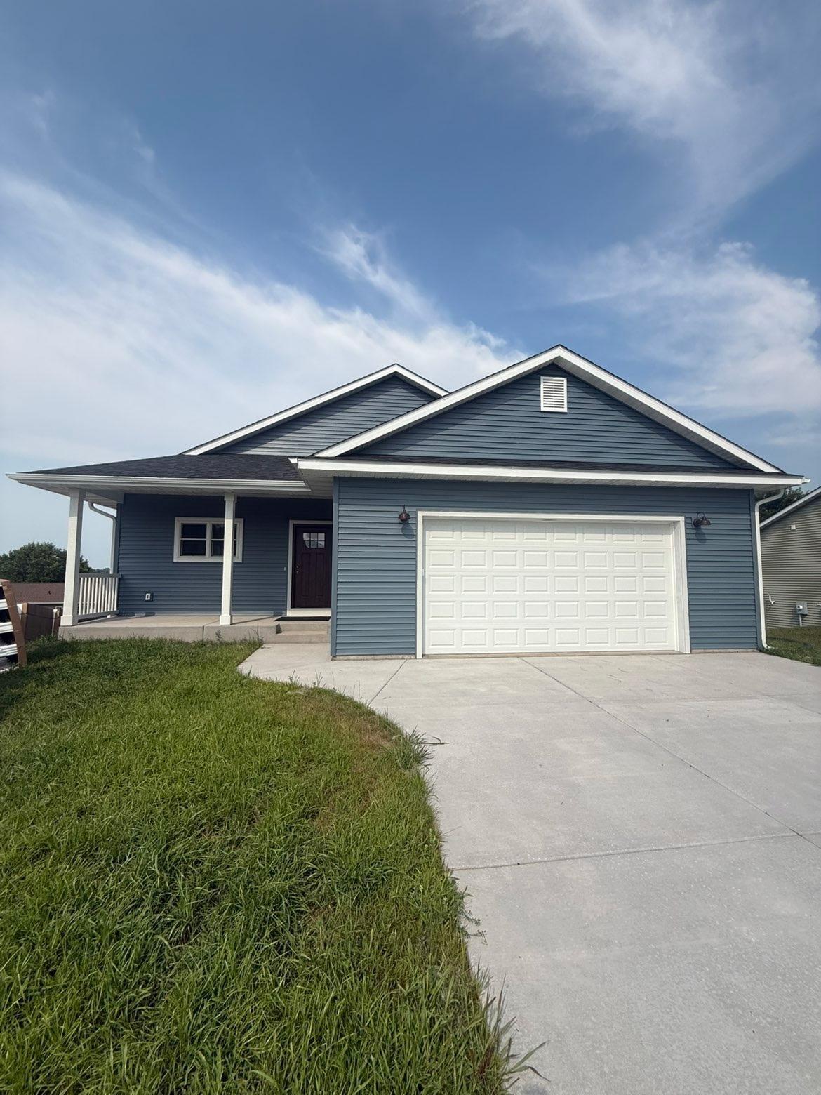 206 Blackhawk Drive Property Photo 1