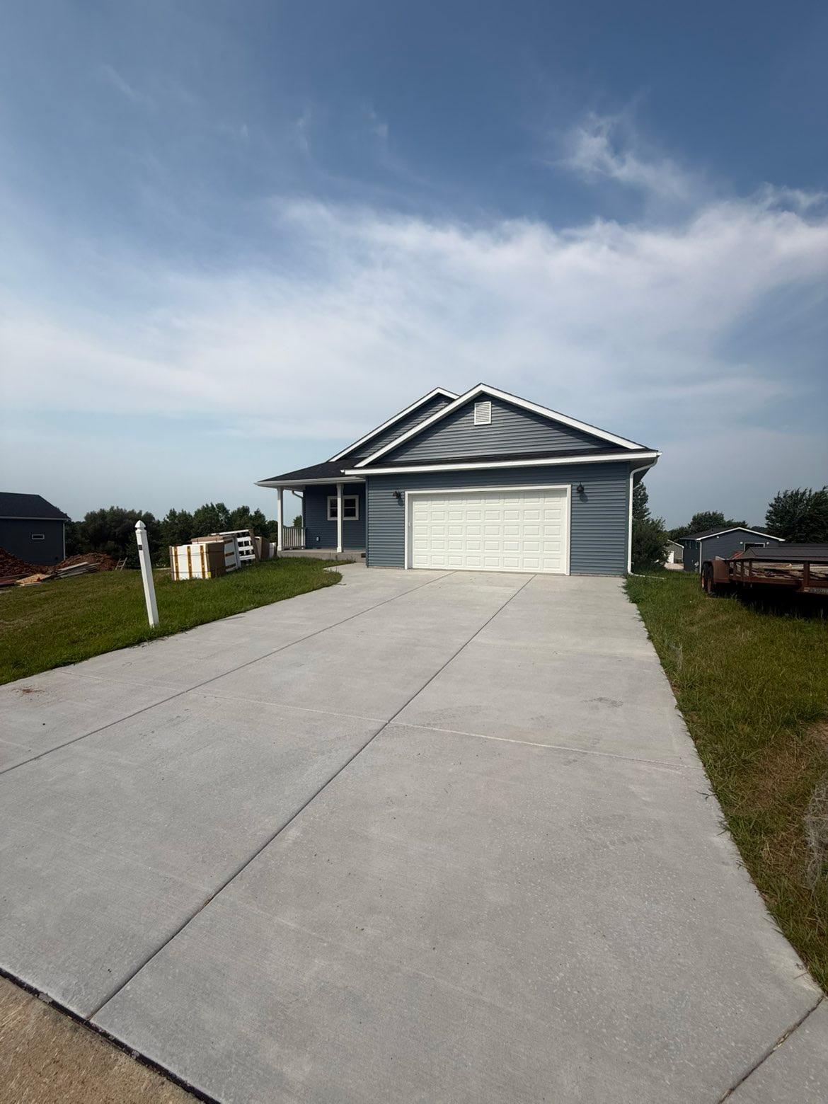 206 Blackhawk Drive Property Photo 3