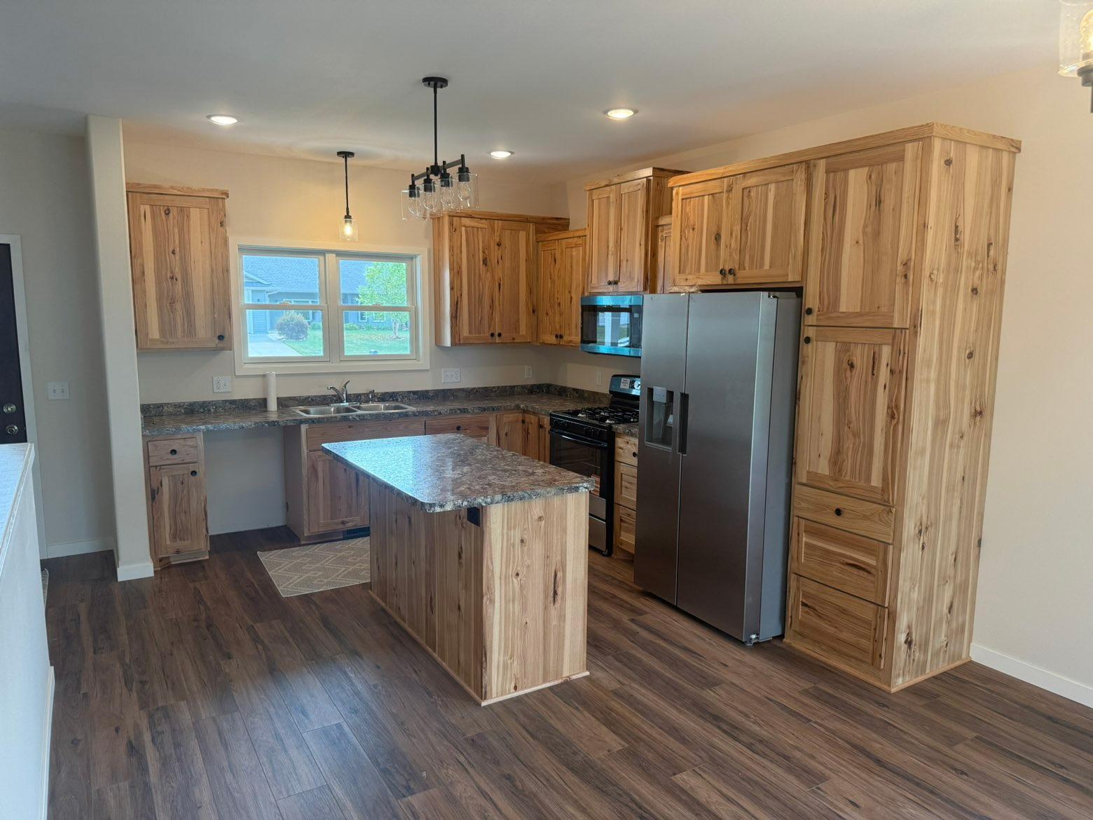 206 Blackhawk Drive Property Photo 8