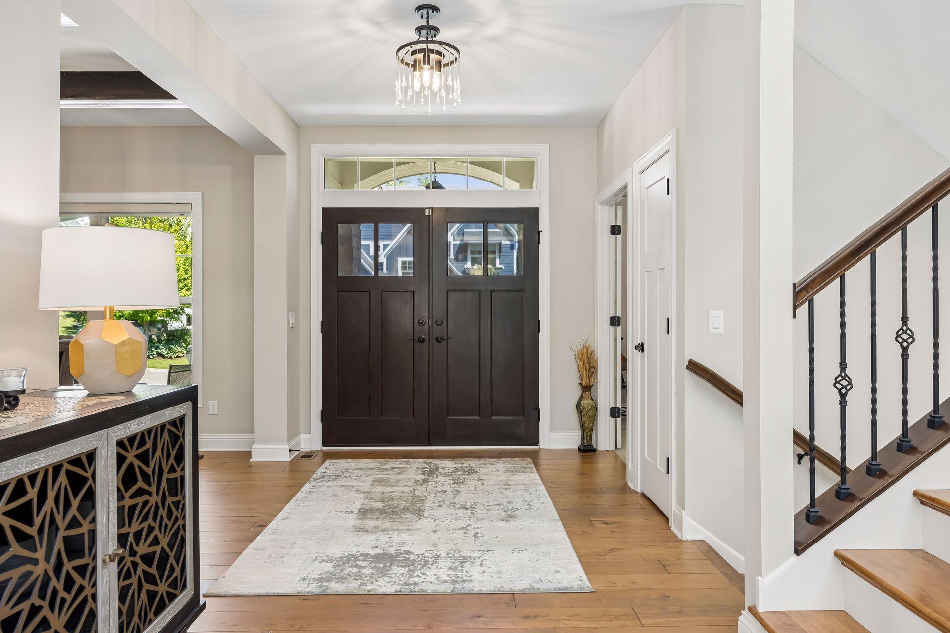 15805 43rd Place N Property Photo 5