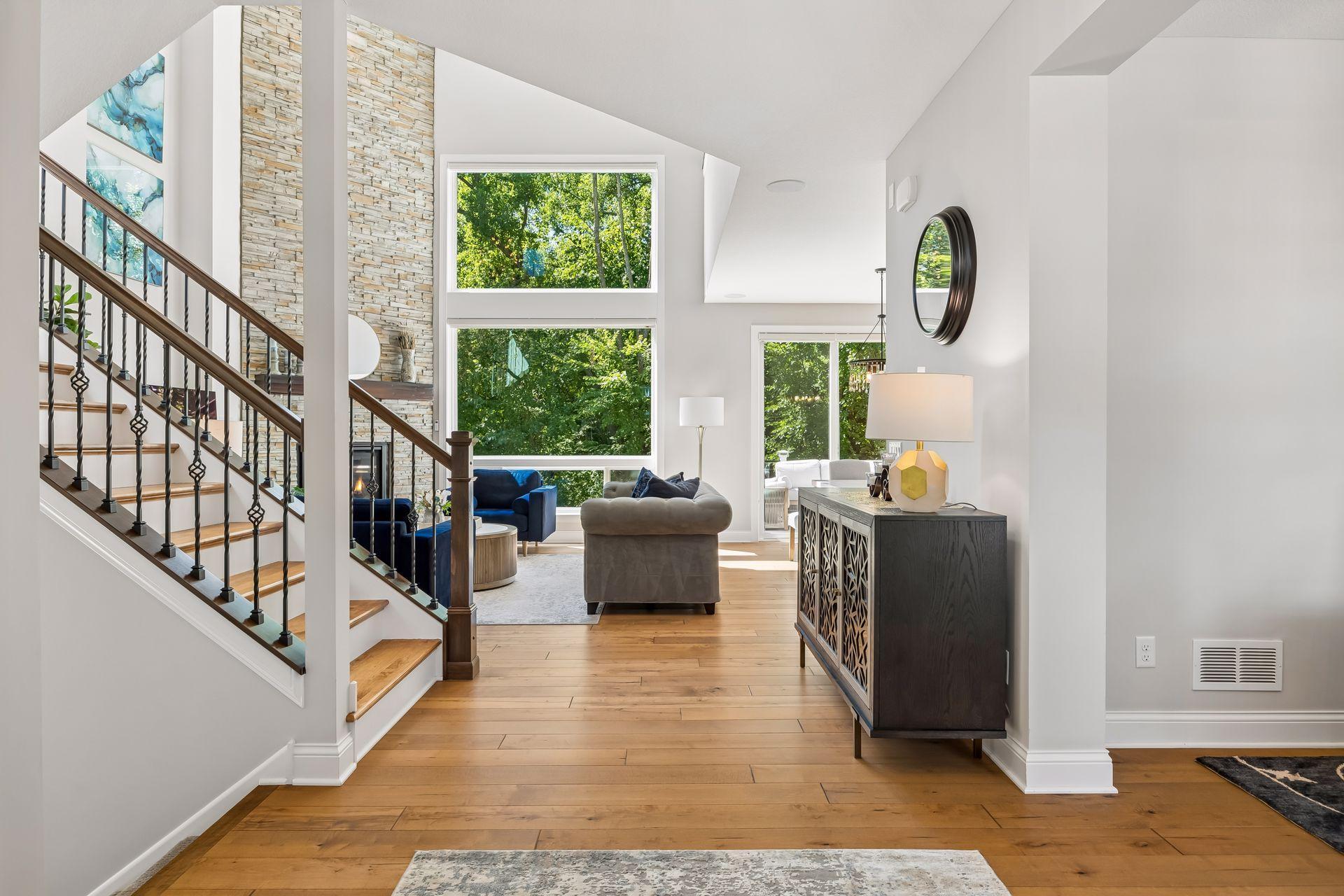 15805 43rd Place N Property Photo 6