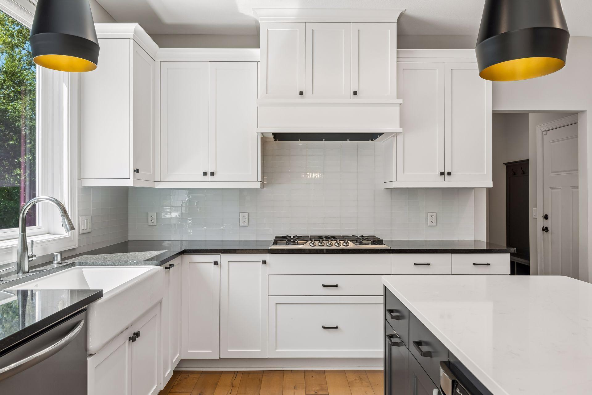 15805 43rd Place N Property Photo 19