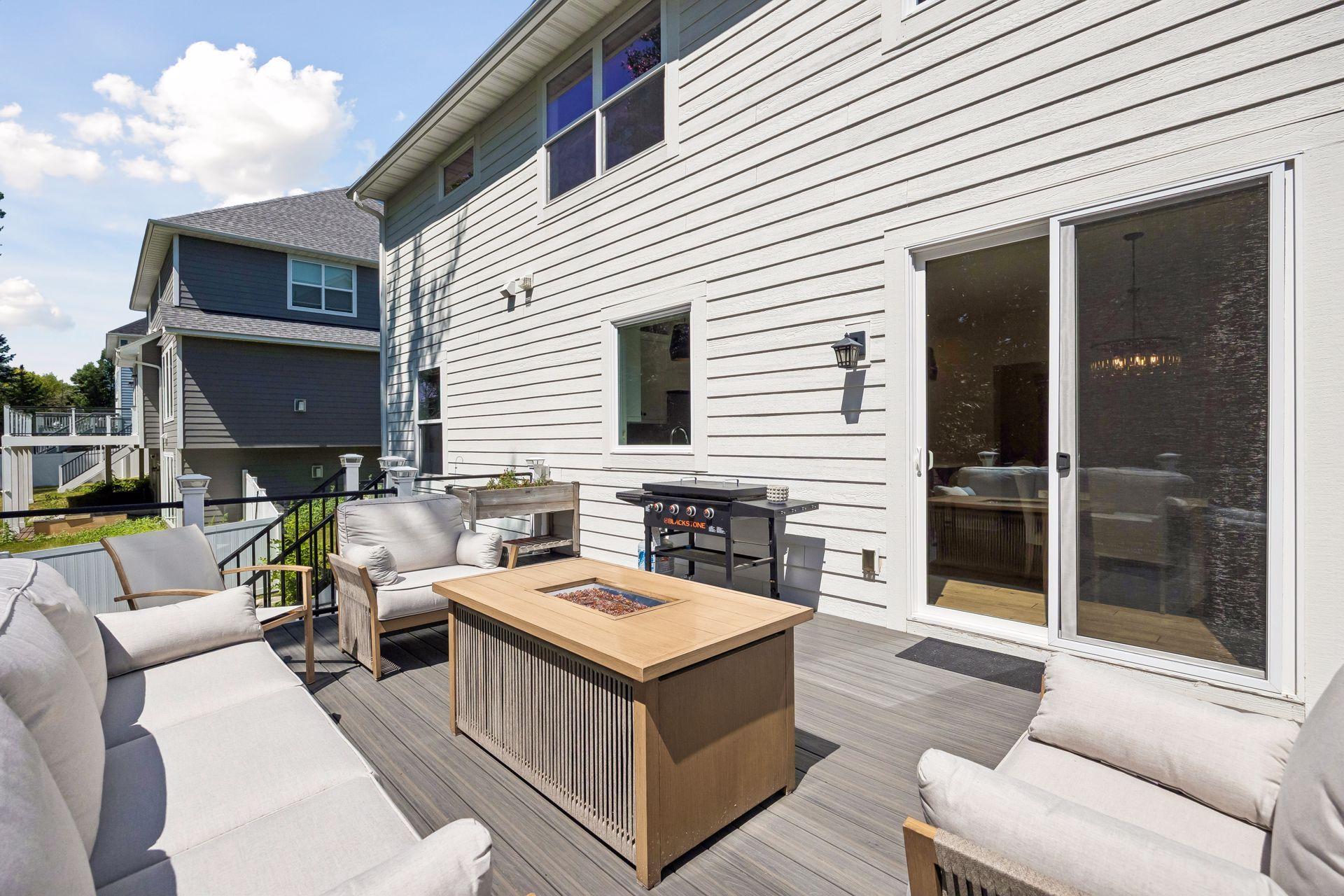 15805 43rd Place N Property Photo 33