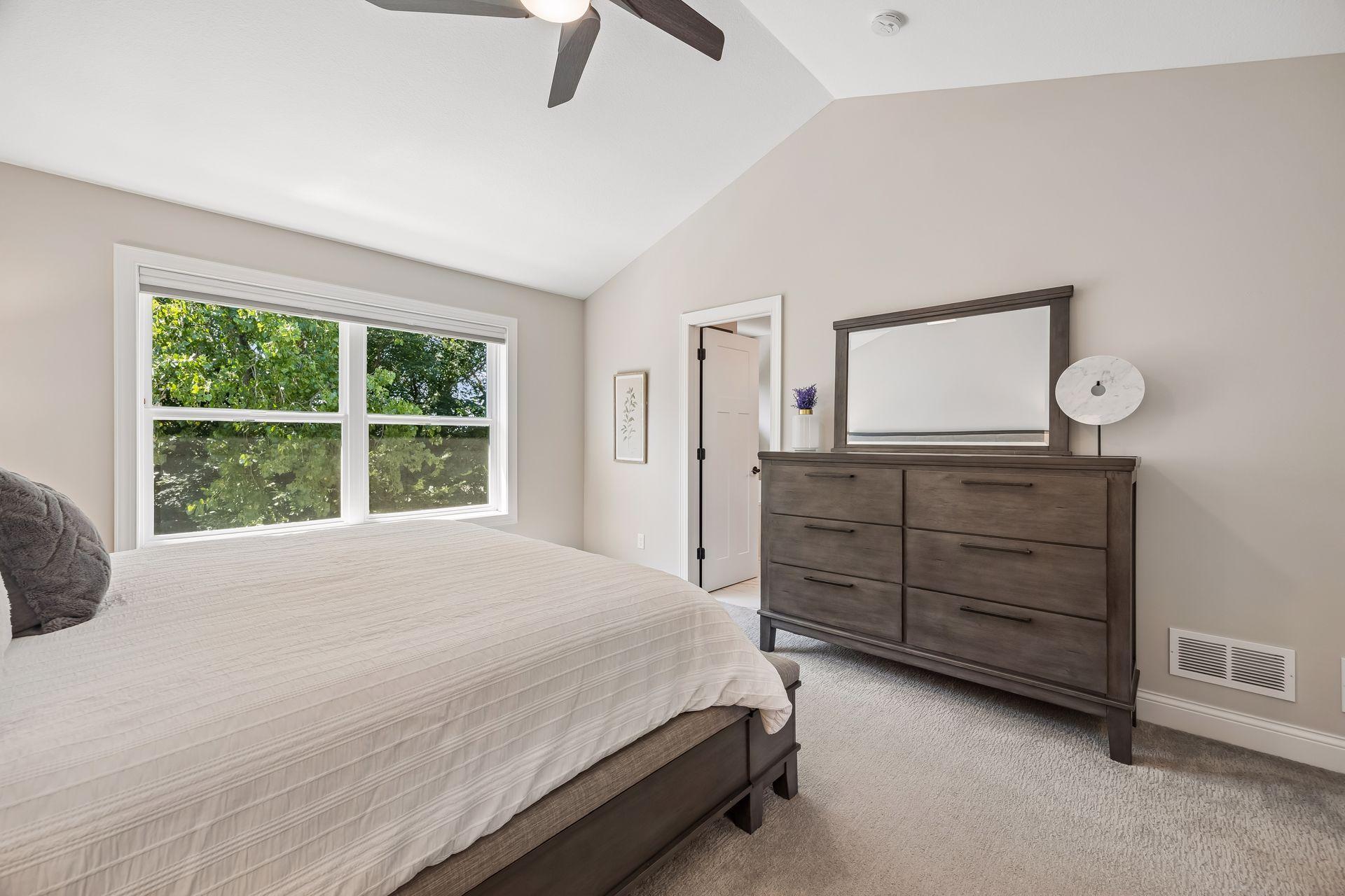 15805 43rd Place N Property Photo 41
