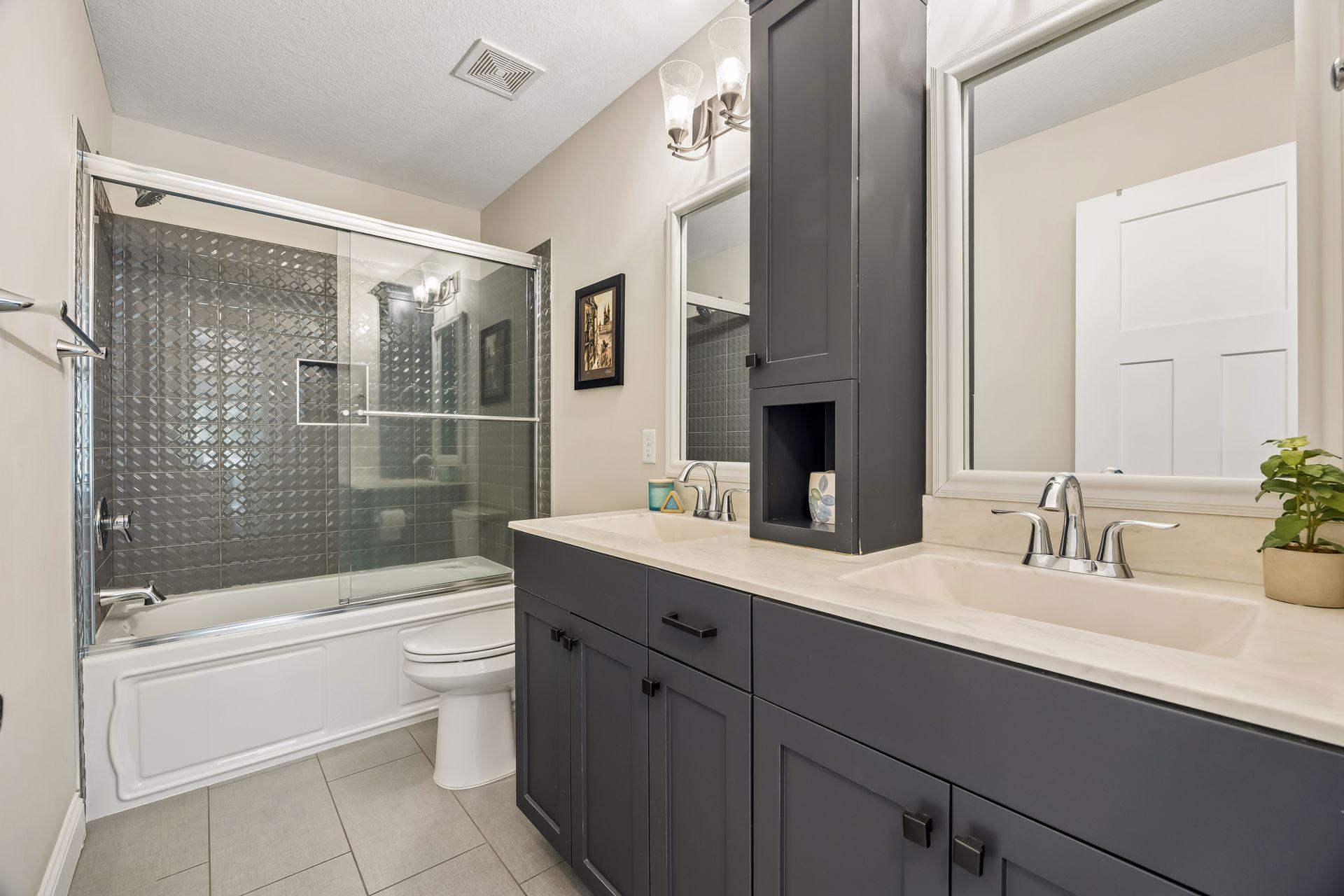 15805 43rd Place N Property Photo 49