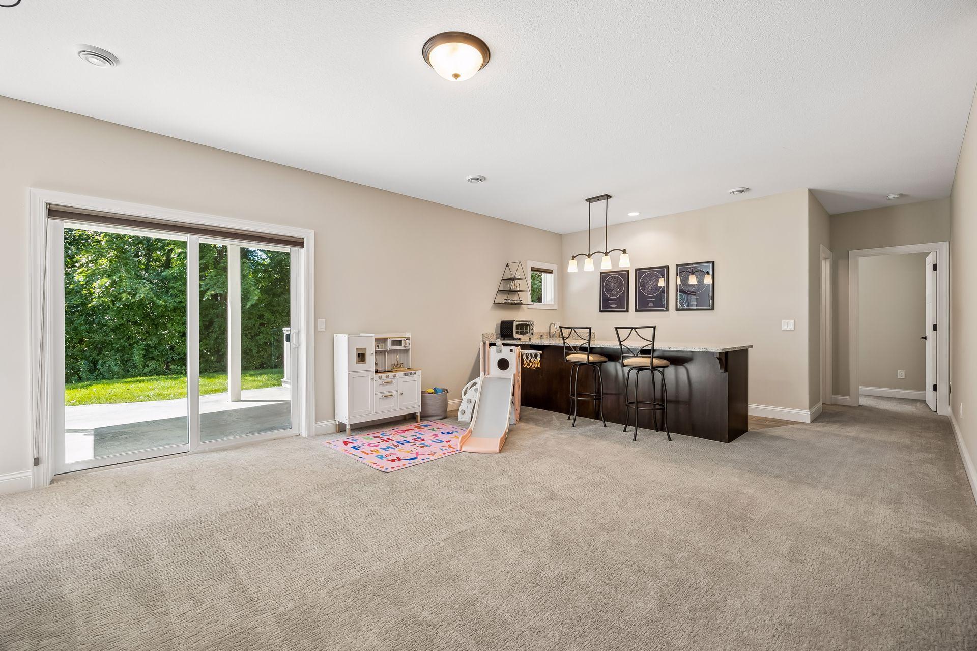 15805 43rd Place N Property Photo 54