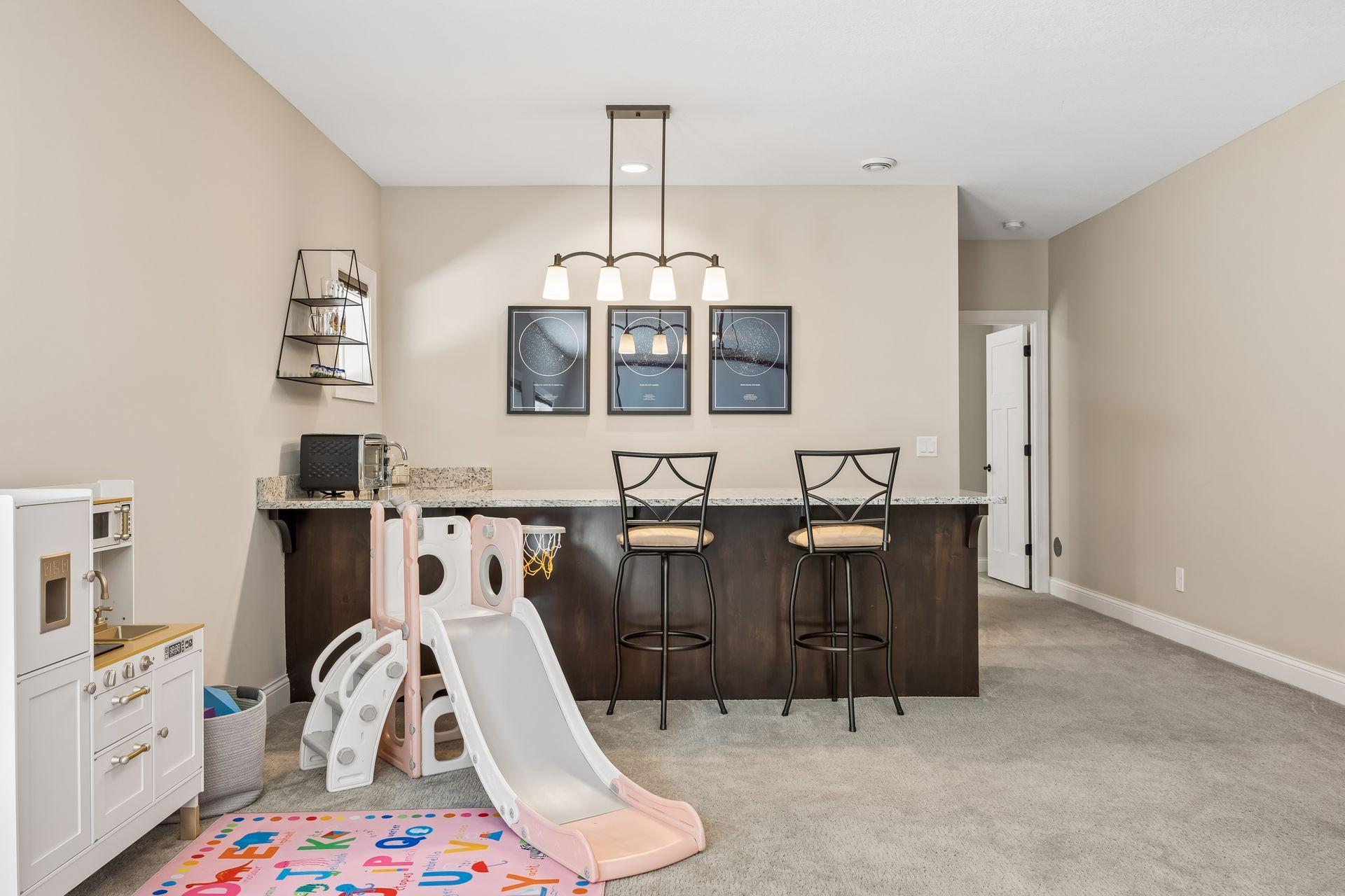 15805 43rd Place N Property Photo 55