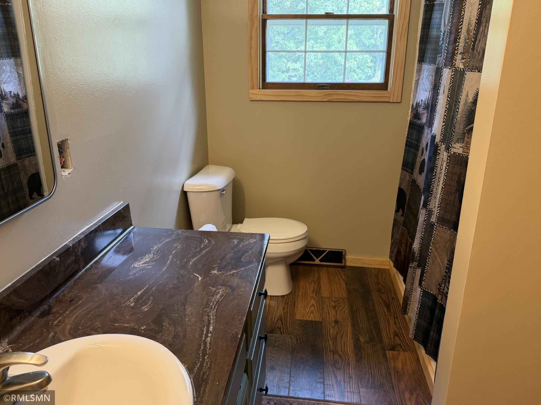 512 South Road Property Photo 17