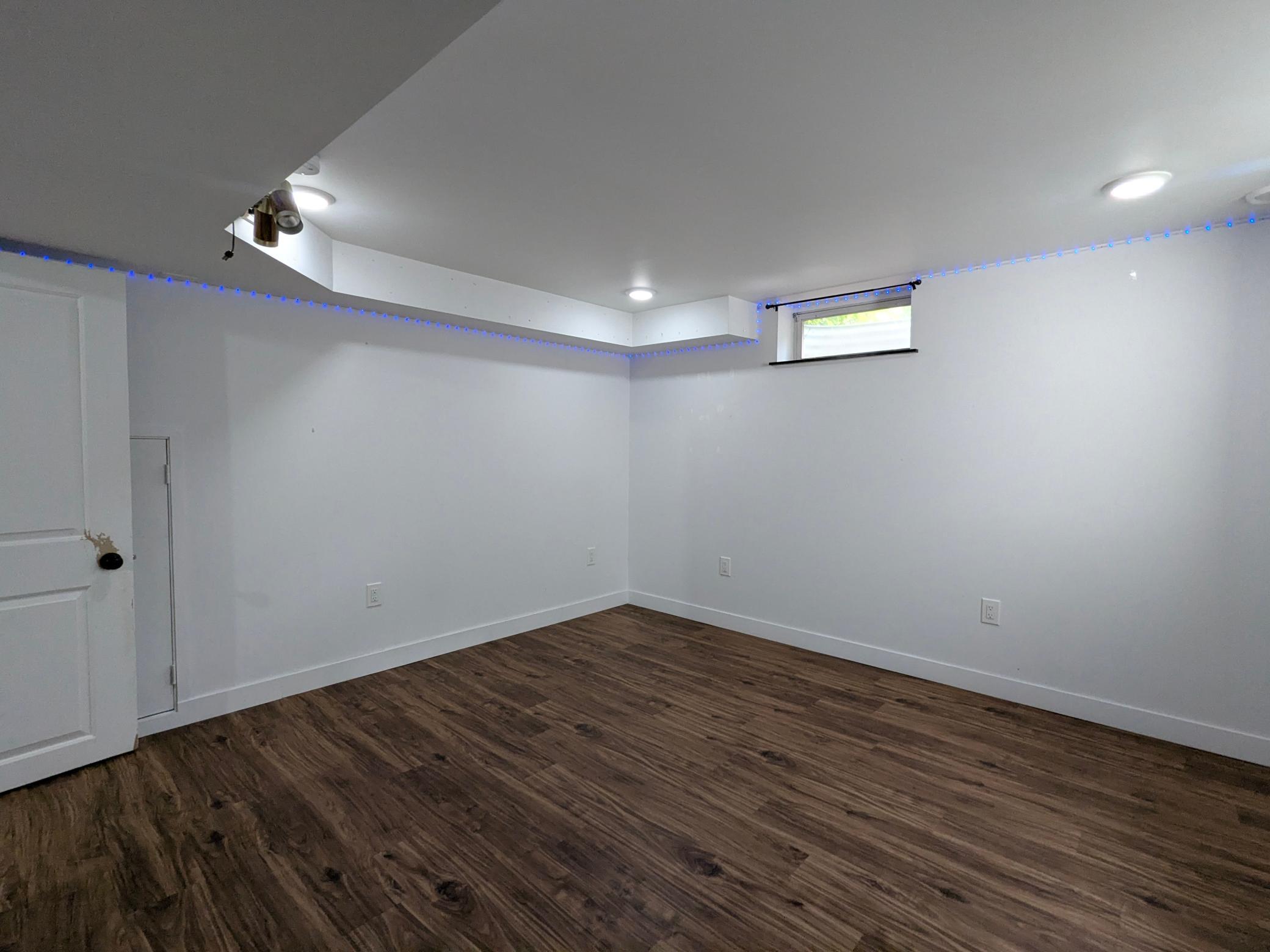 602 Wells Avenue N Property Photo 20