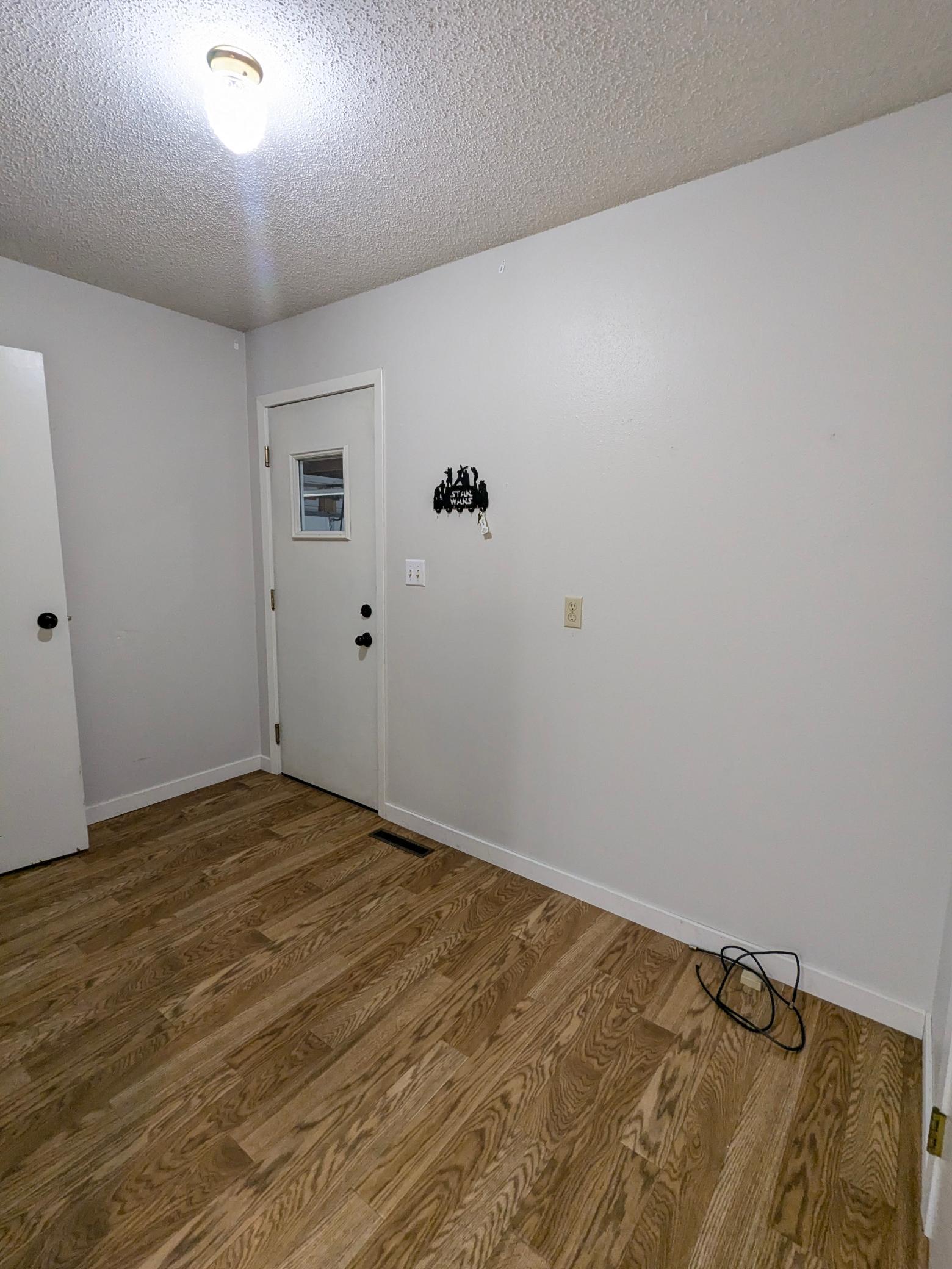 602 Wells Avenue N Property Photo 30