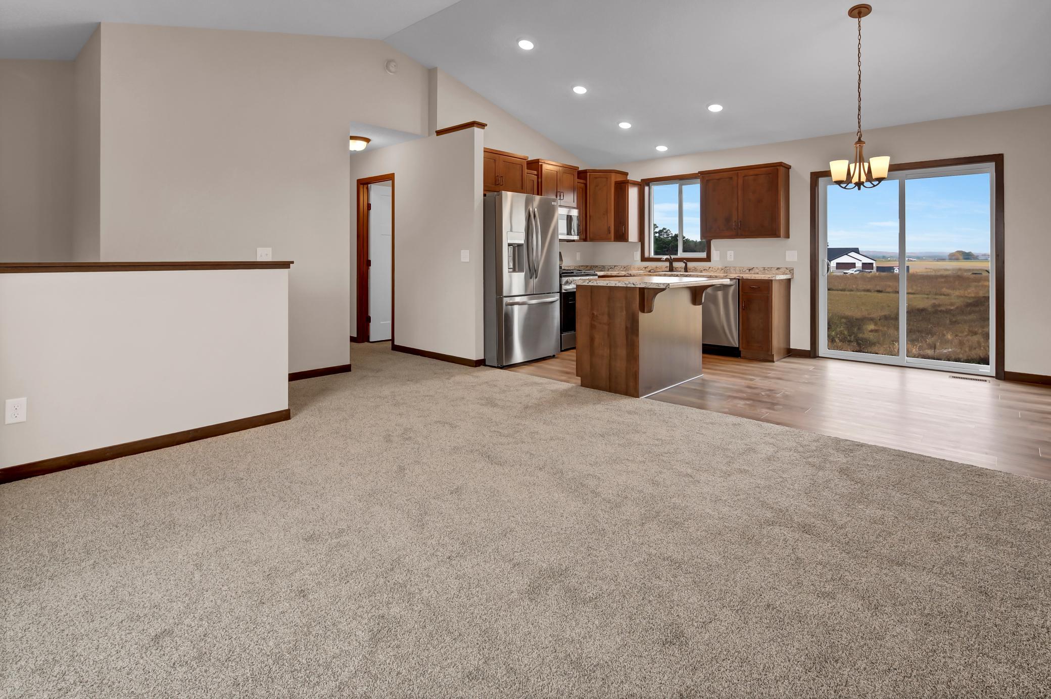 960 3rd Avenue Sw Property Photo 3