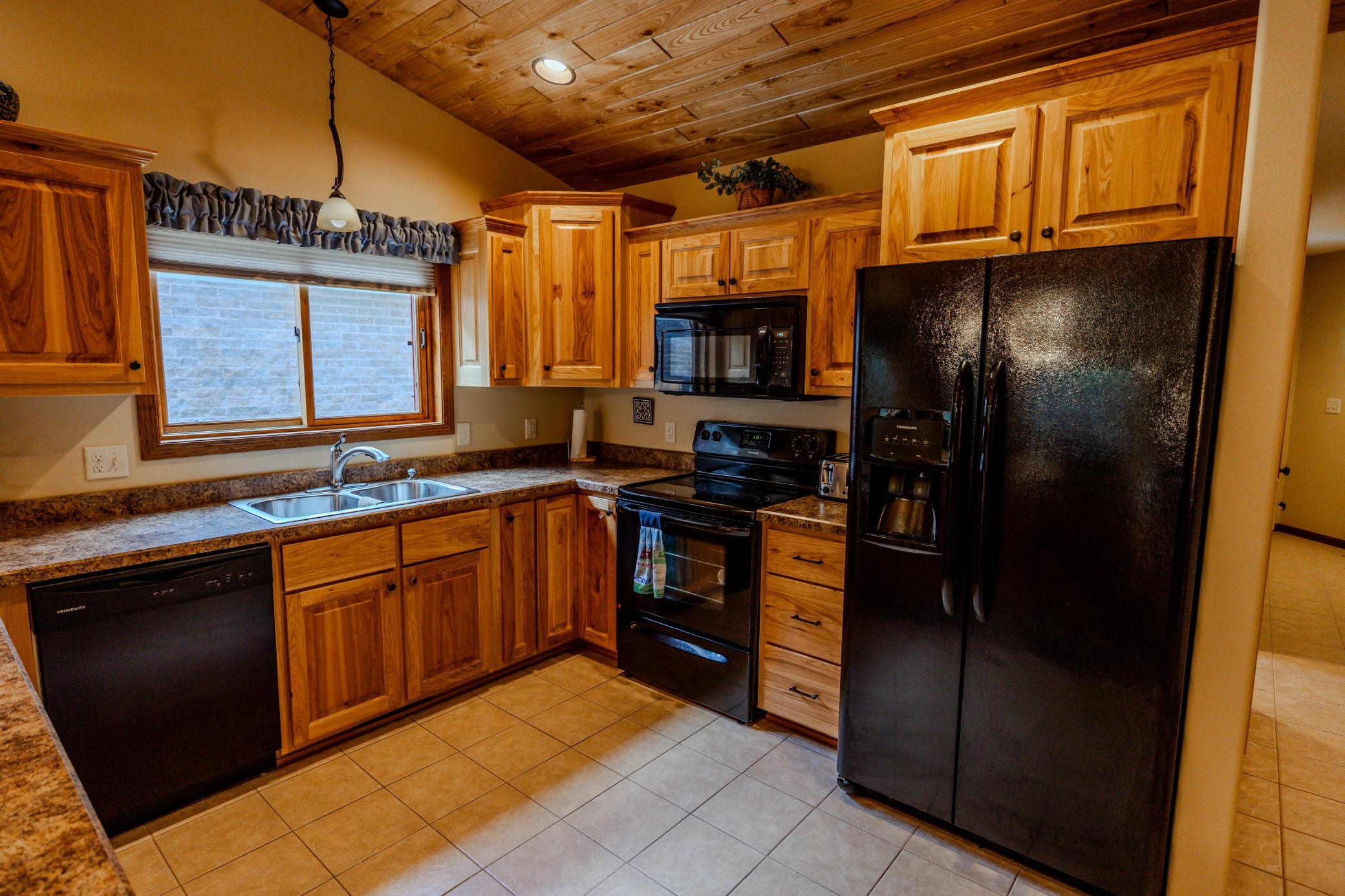 1015 Sunset Loop 21 Property Photo 5