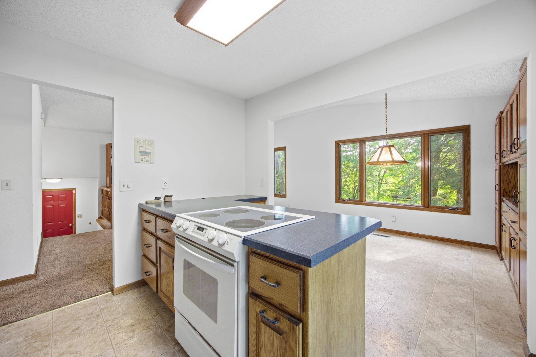 9765 261st Avenue Nw Property Photo 15